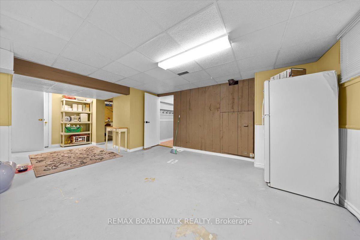 201 Linda Loop Property Photo 25