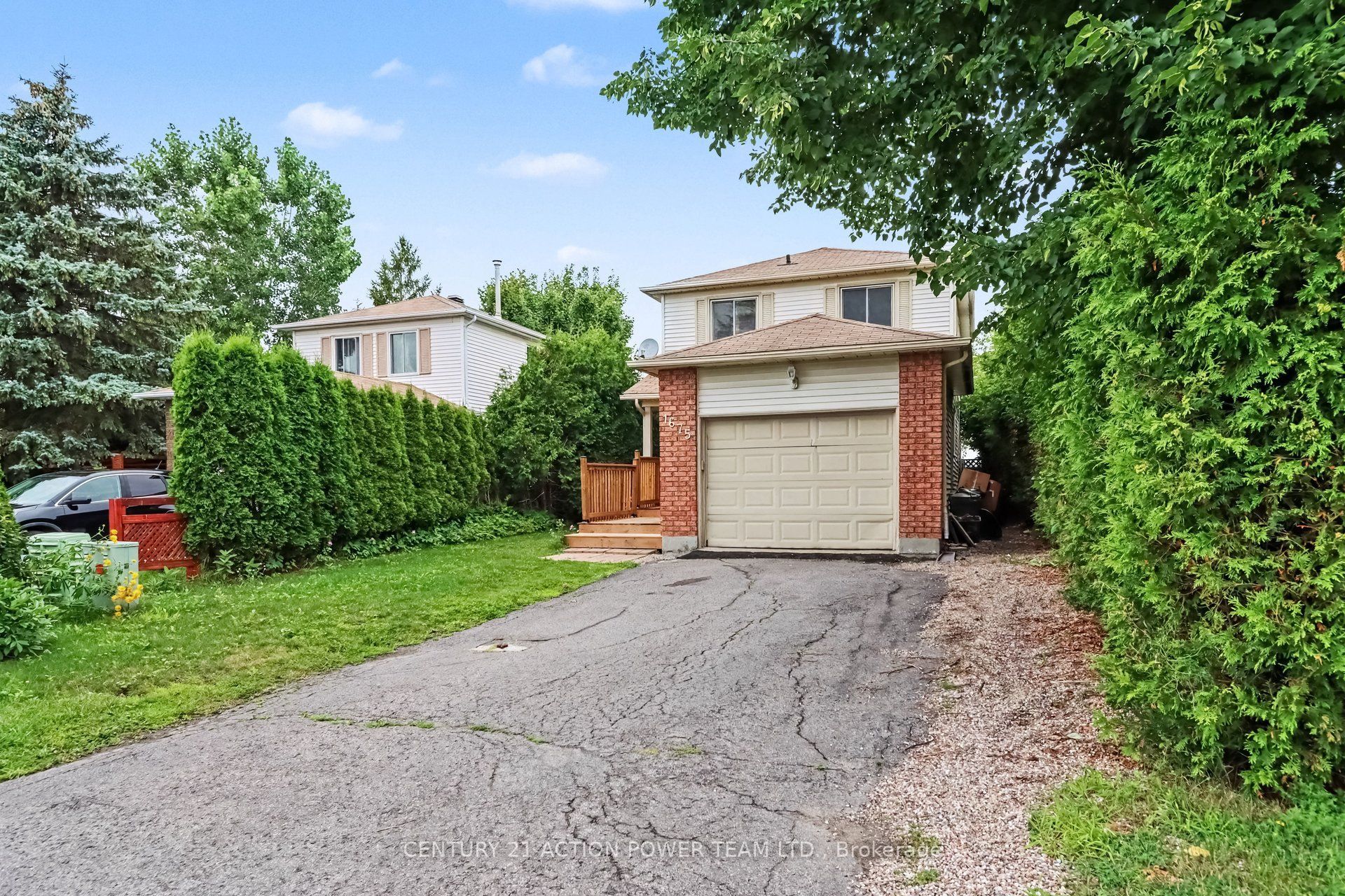 1675 Lacombe Drive Property Photo 3