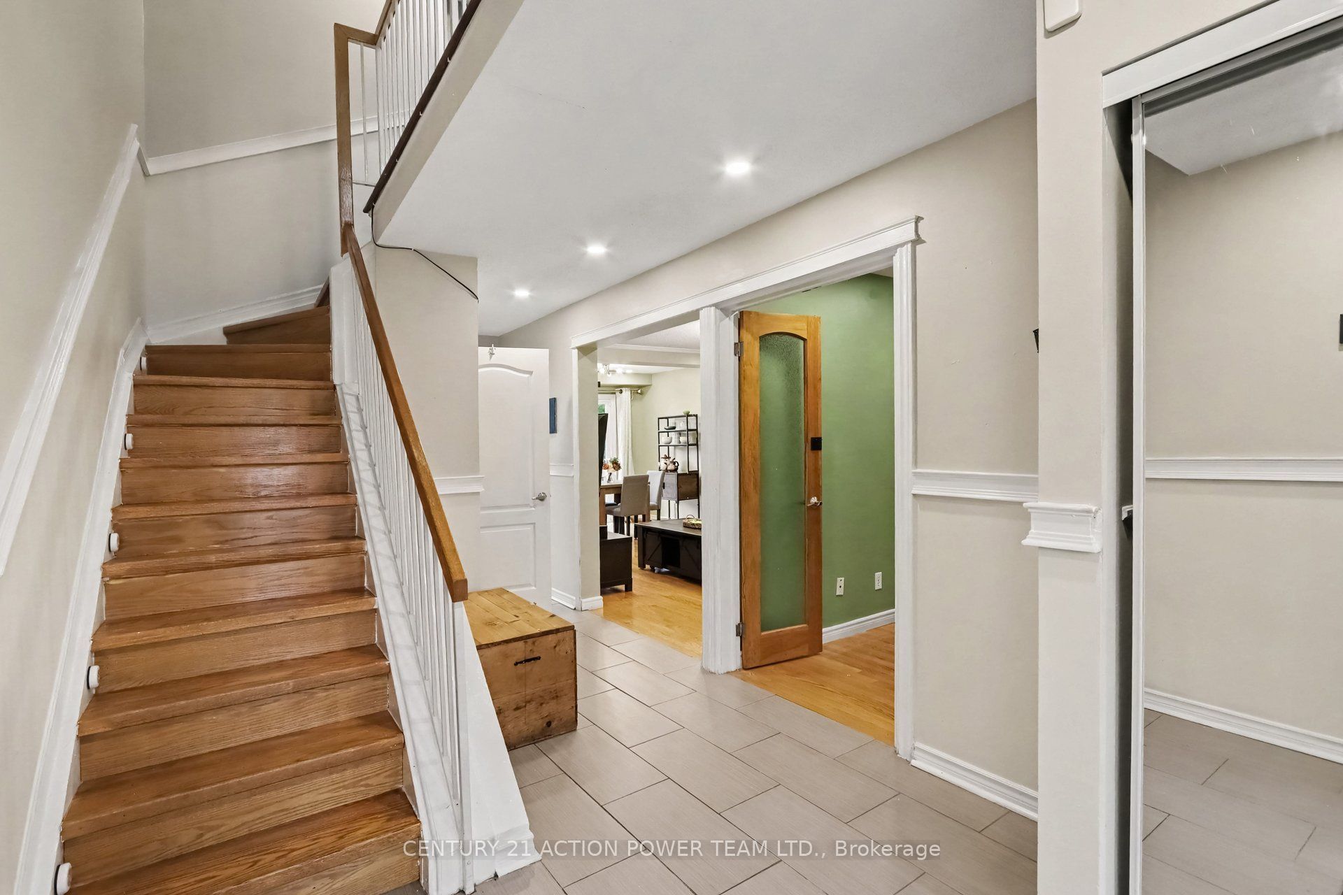 1675 Lacombe Drive Property Photo 6