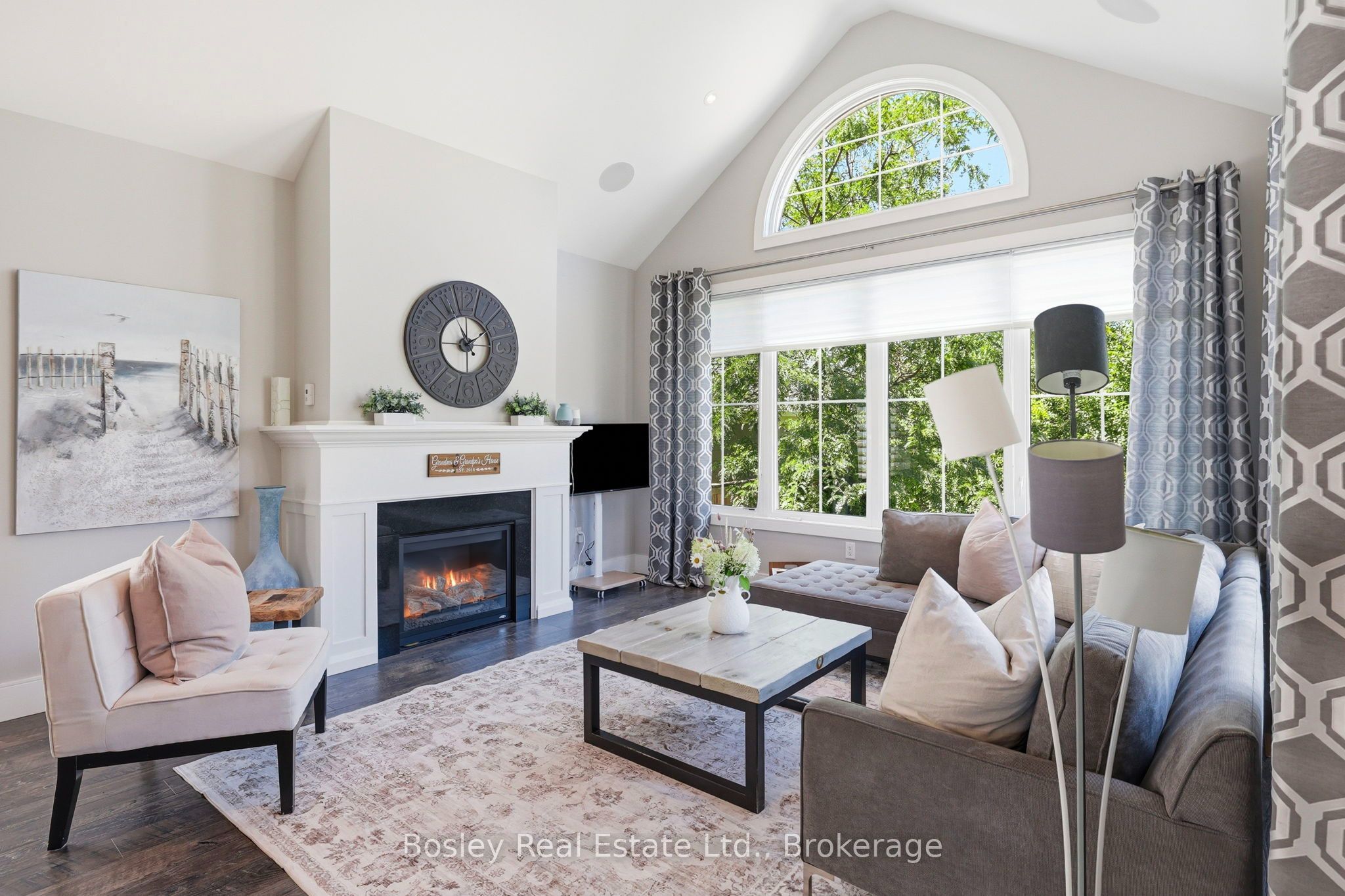 104 Snow Apple Crescent Property Photo 6