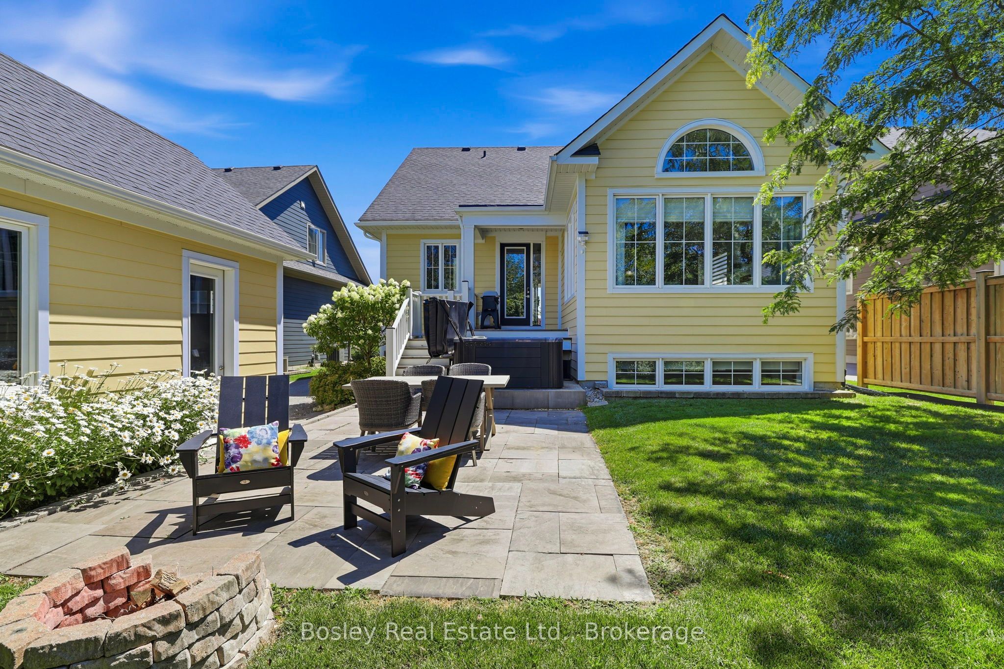 104 Snow Apple Crescent Property Photo 37