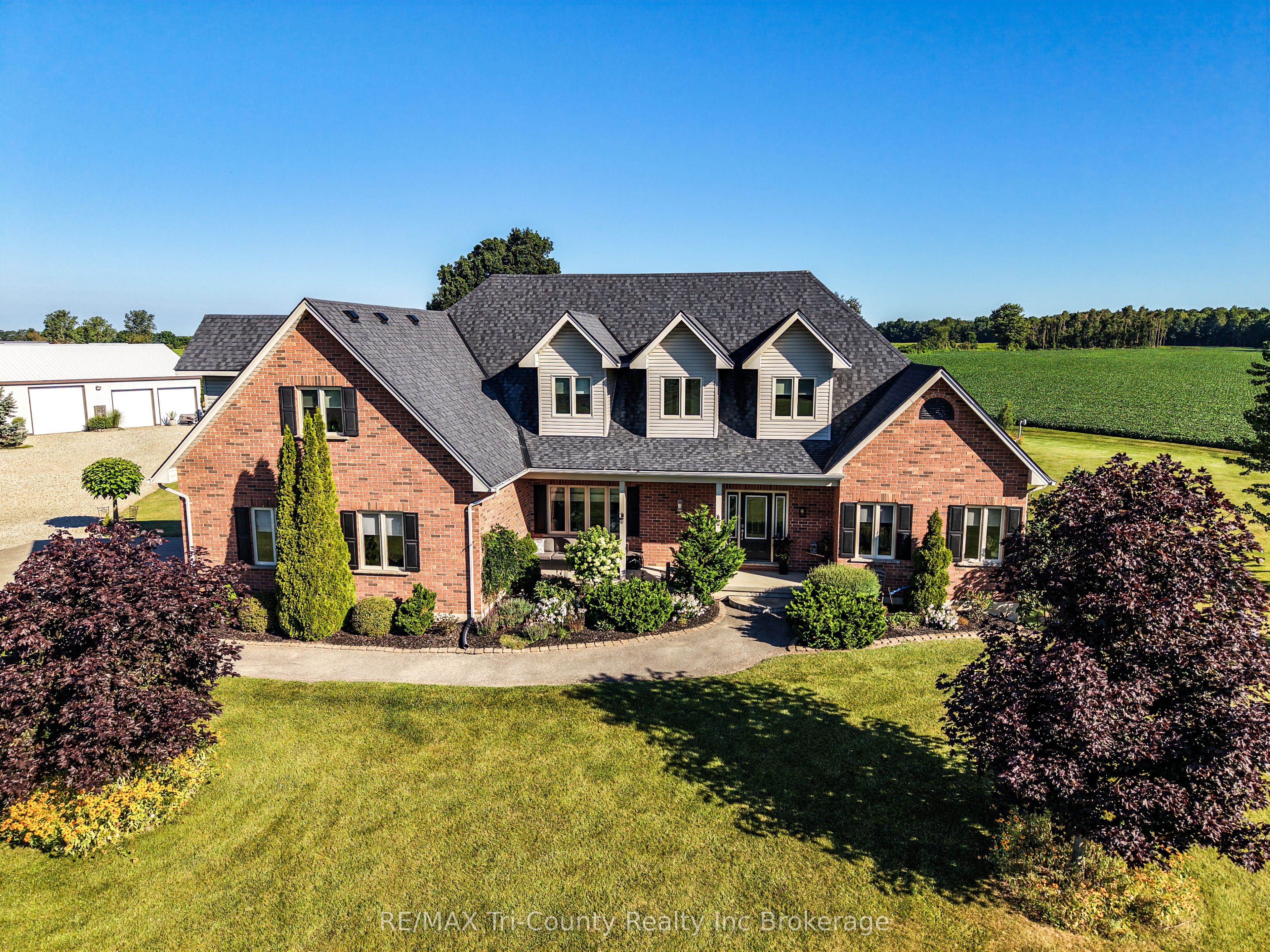 55468 Best Line Property Photo 1
