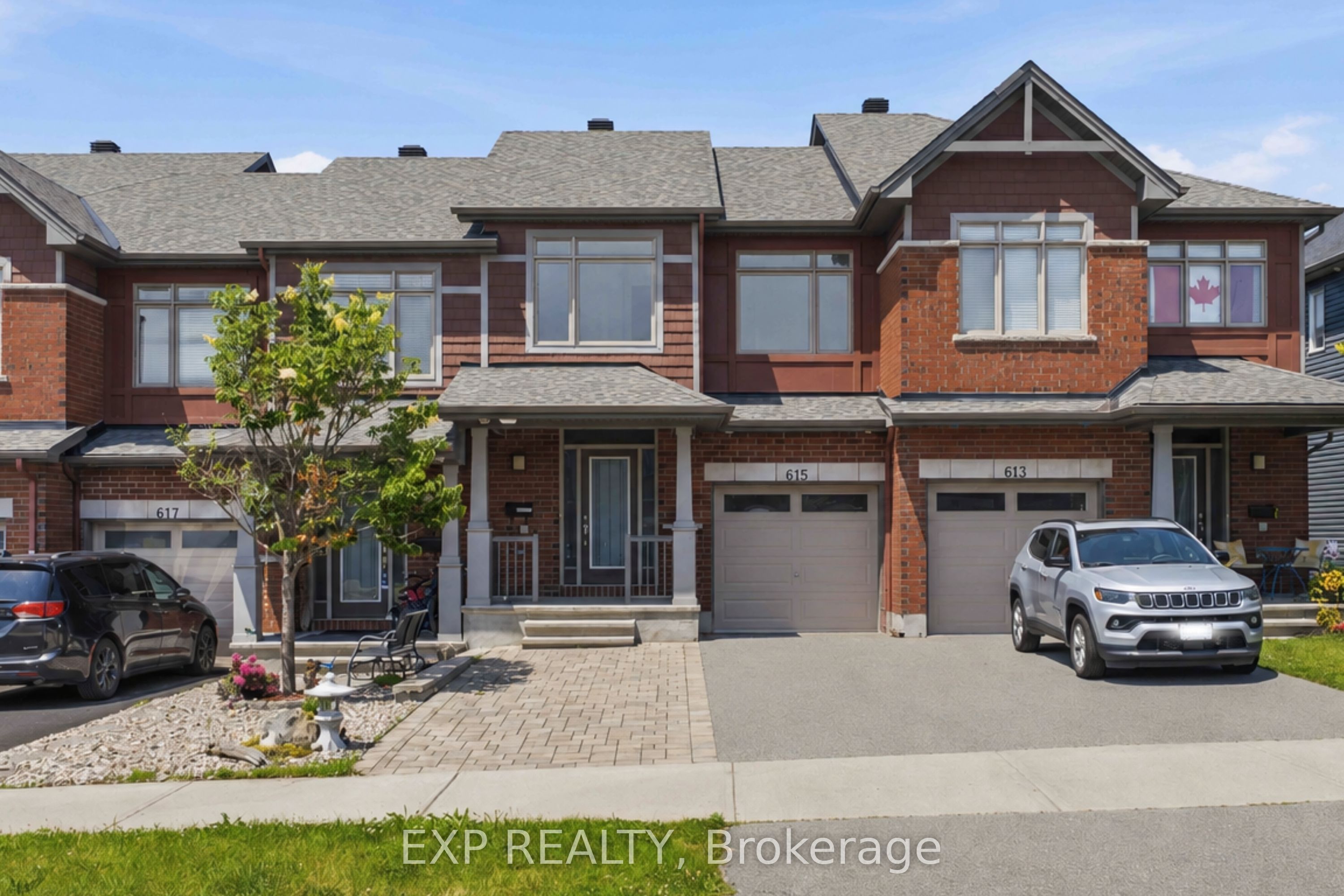 615 Spring Valley Drive Property Photo 1