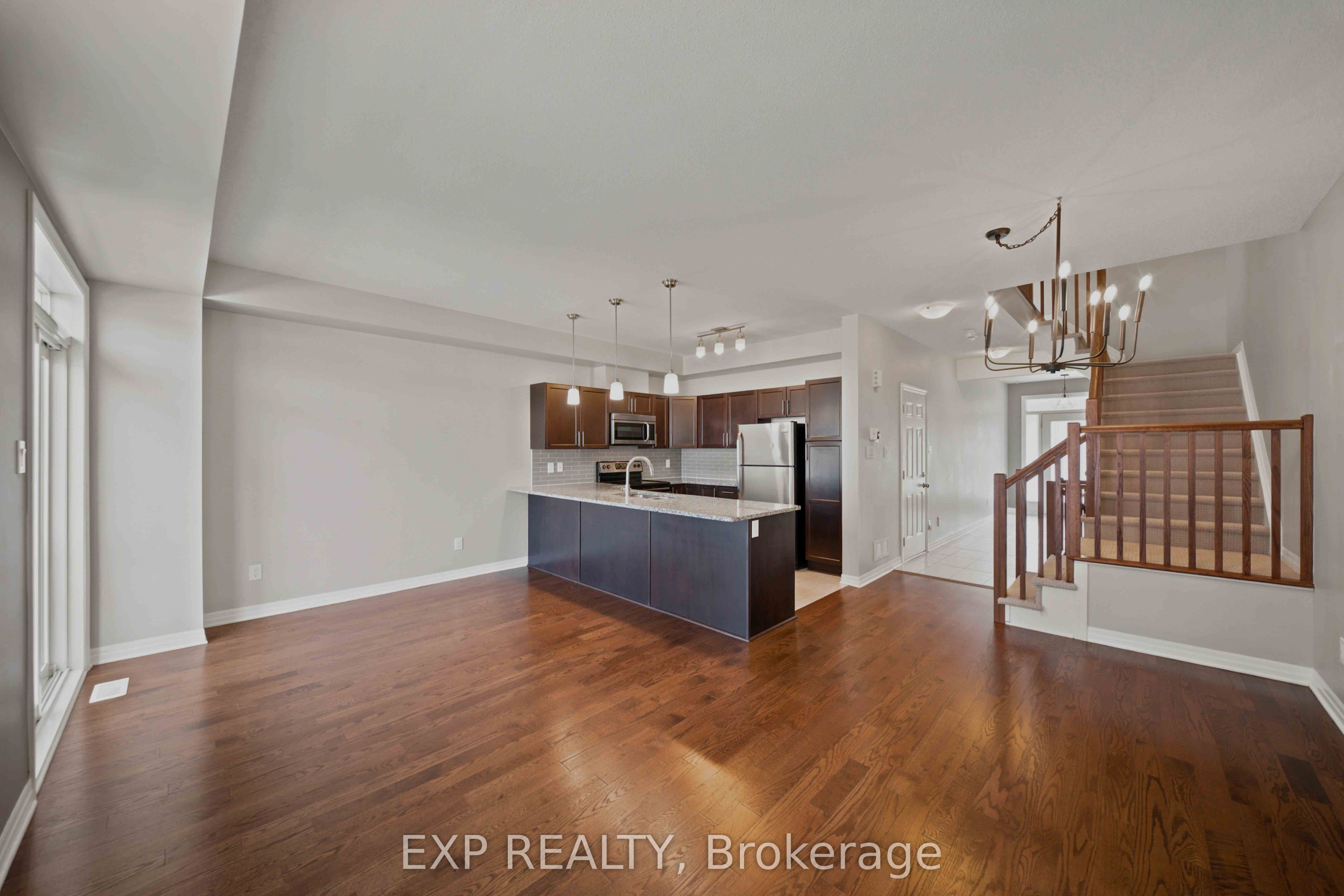 615 Spring Valley Drive Property Photo 8