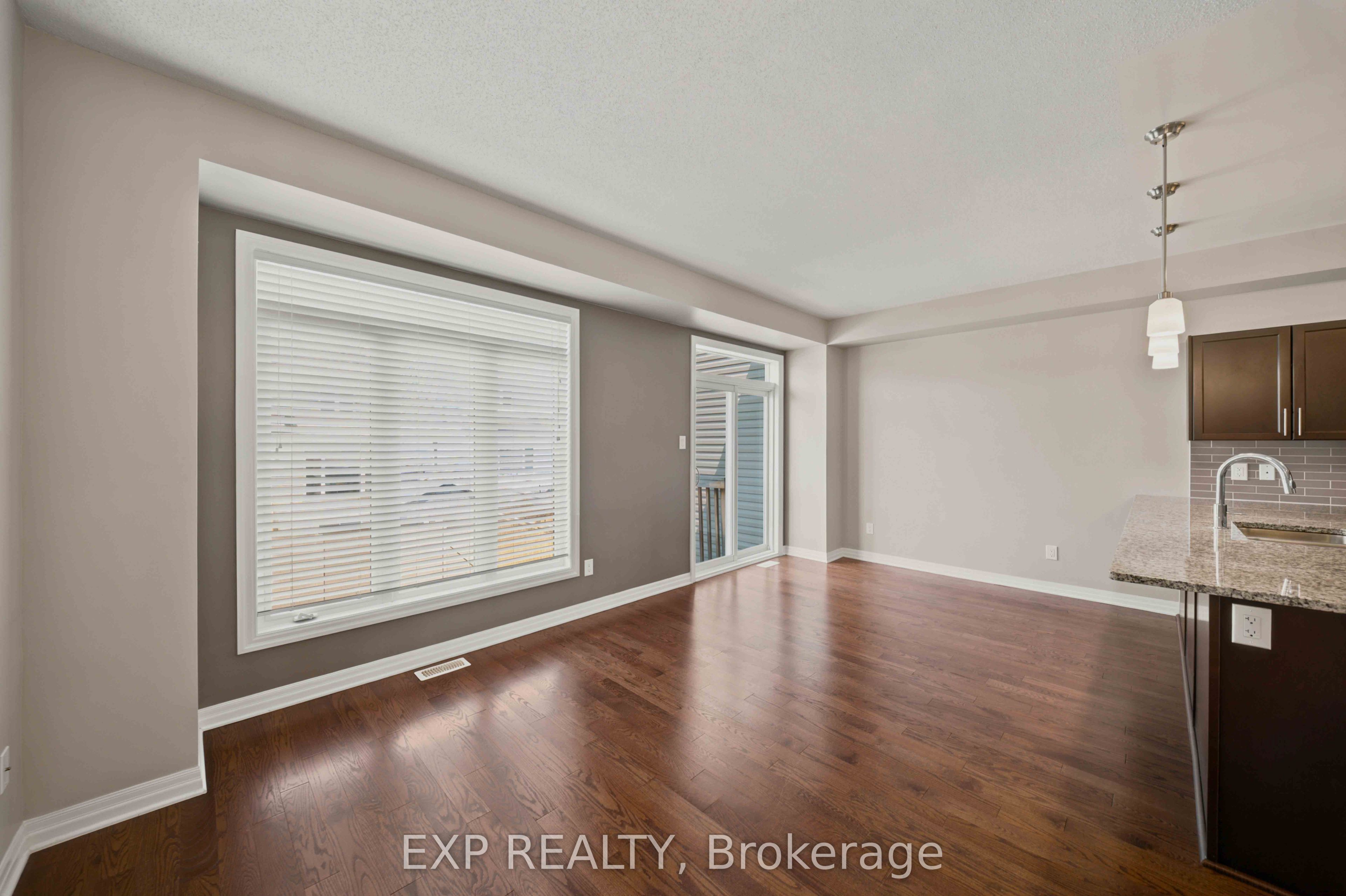 615 Spring Valley Drive Property Photo 9