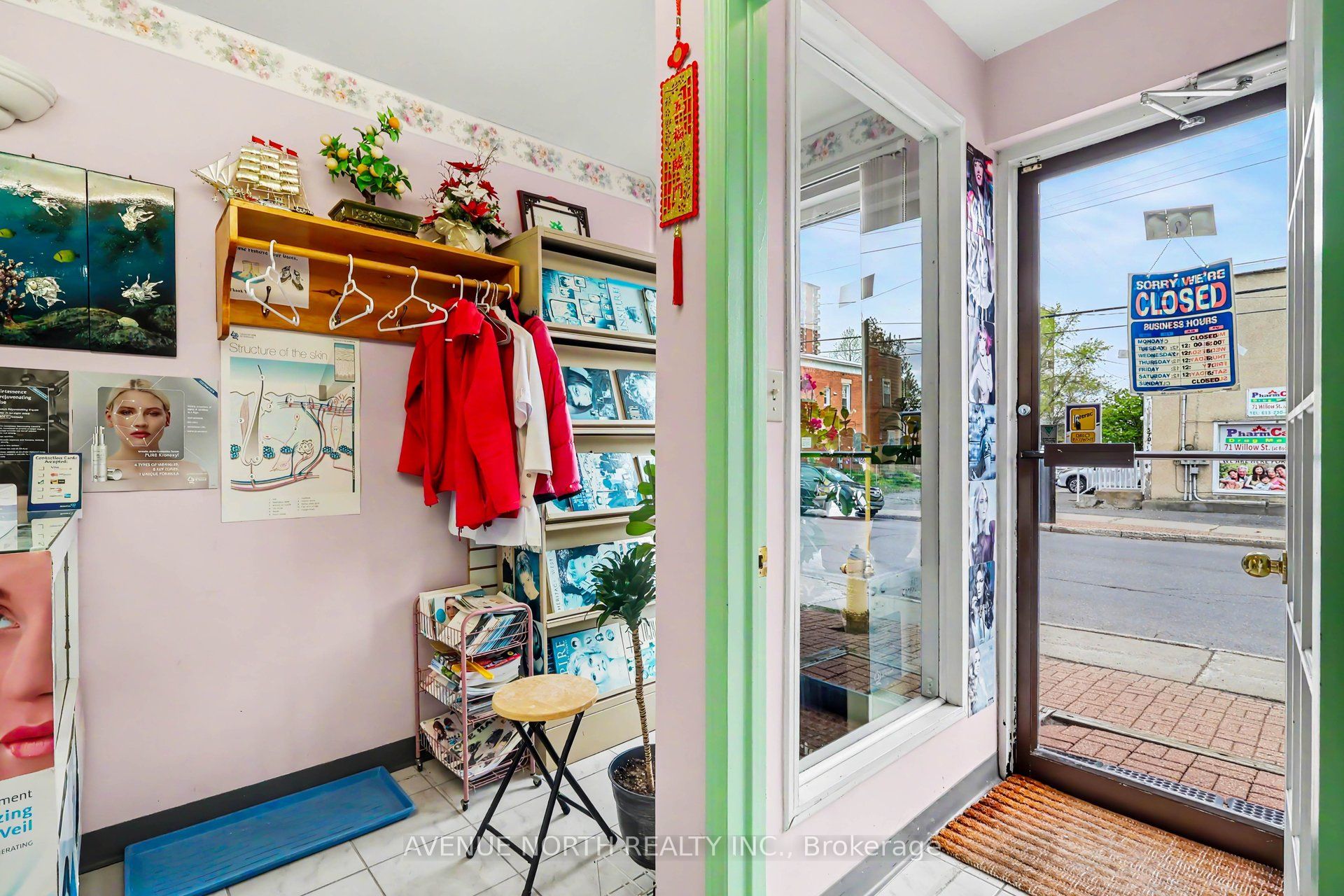 367 Booth Street Property Photo 7