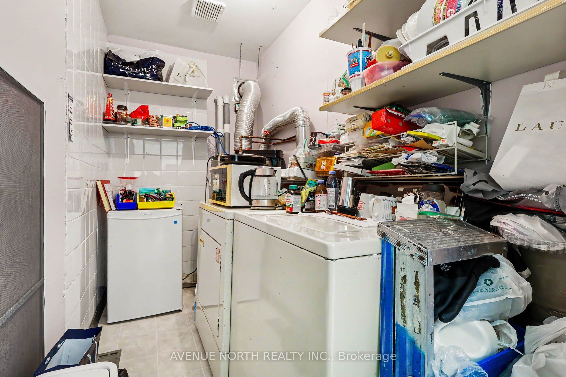 367 Booth Street Property Photo 16