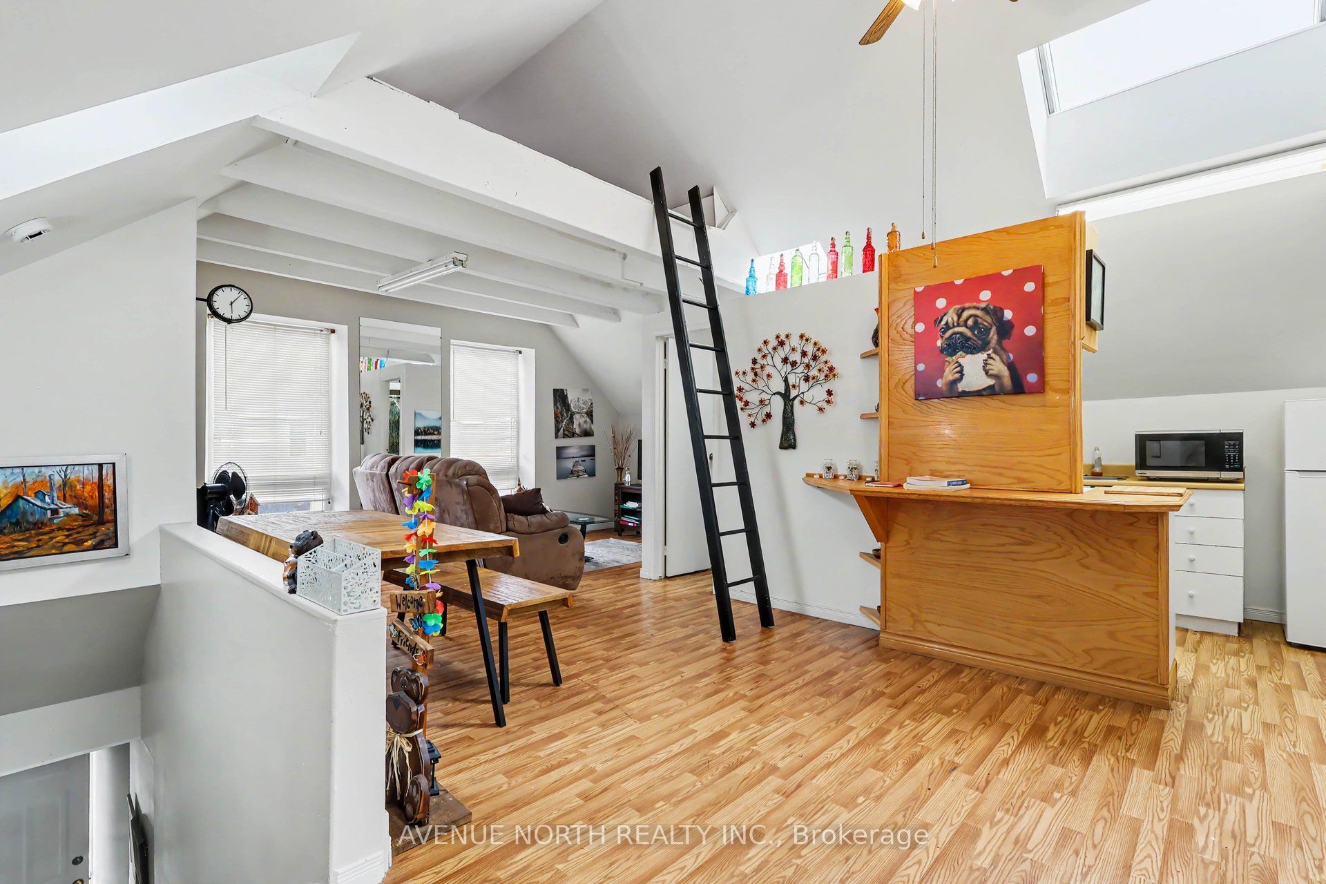 367 Booth Street Property Photo 17