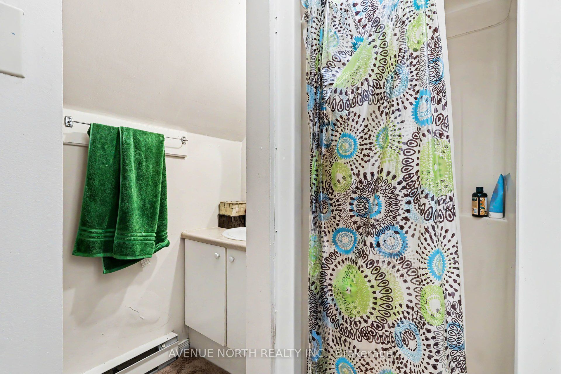 367 Booth Street Property Photo 27