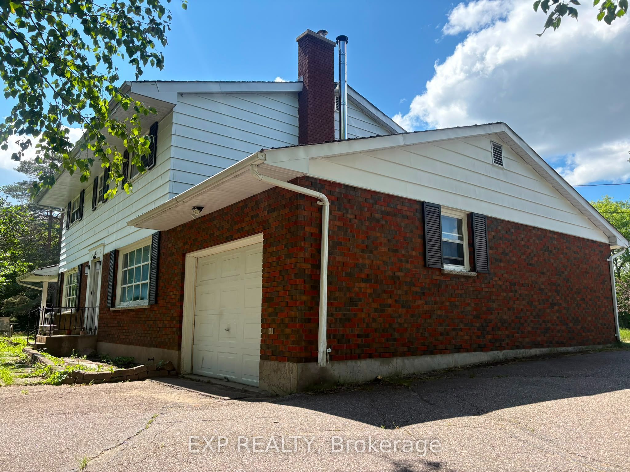 16 Civic Street Property Photo 6
