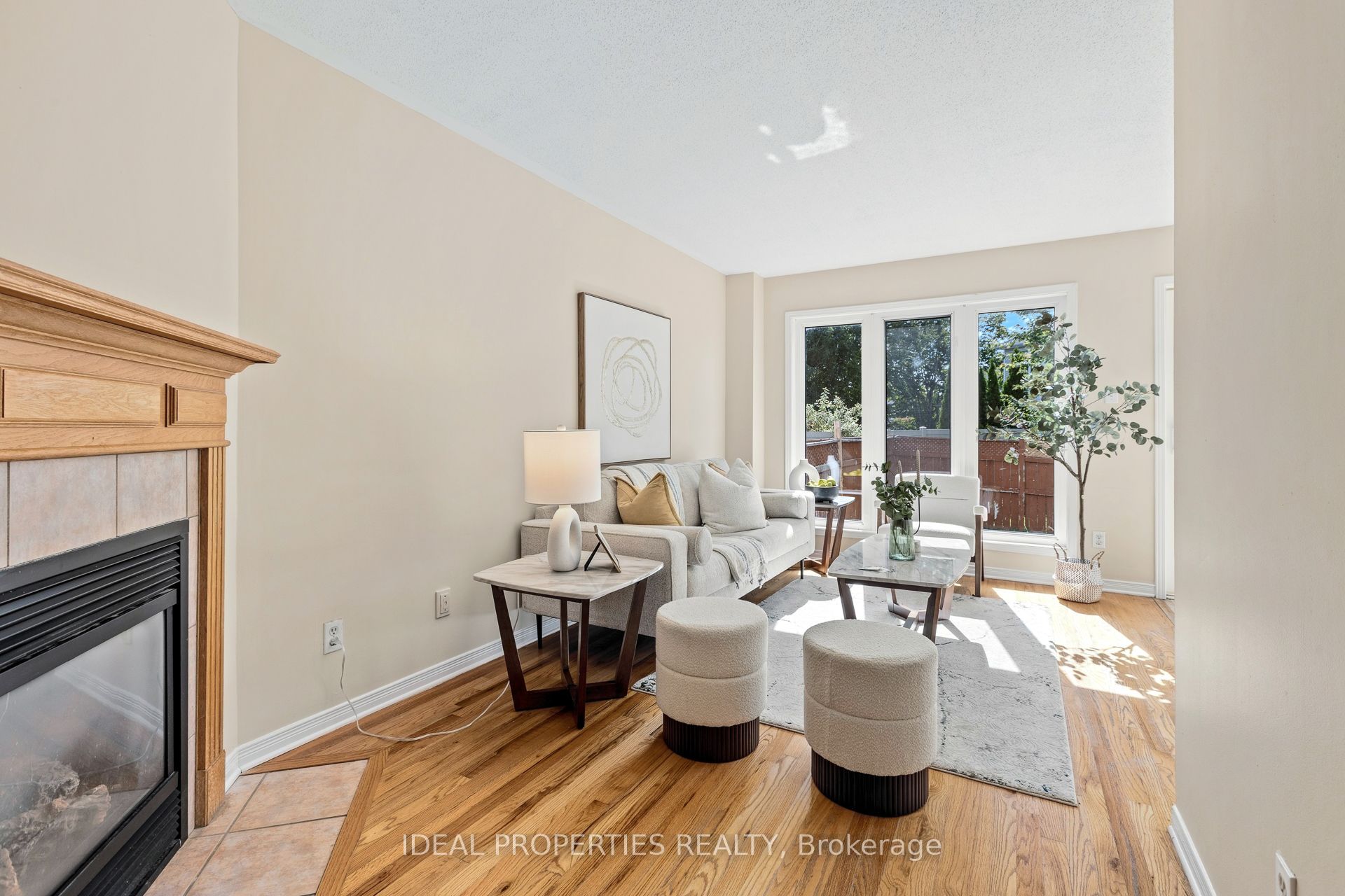 418 Beatrice Drive Property Photo 7