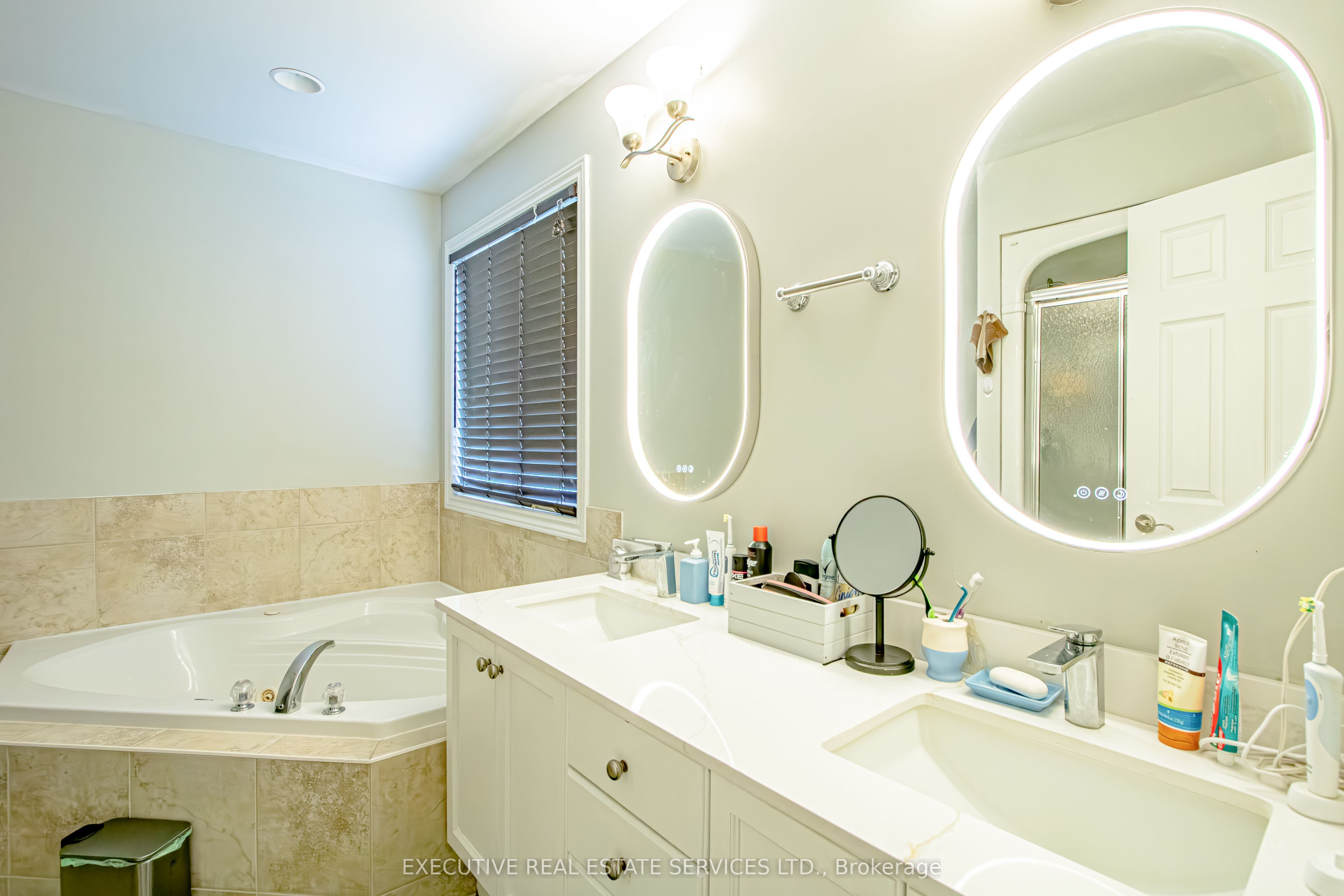 3264 Meadowgate Boulevard Property Photo 32