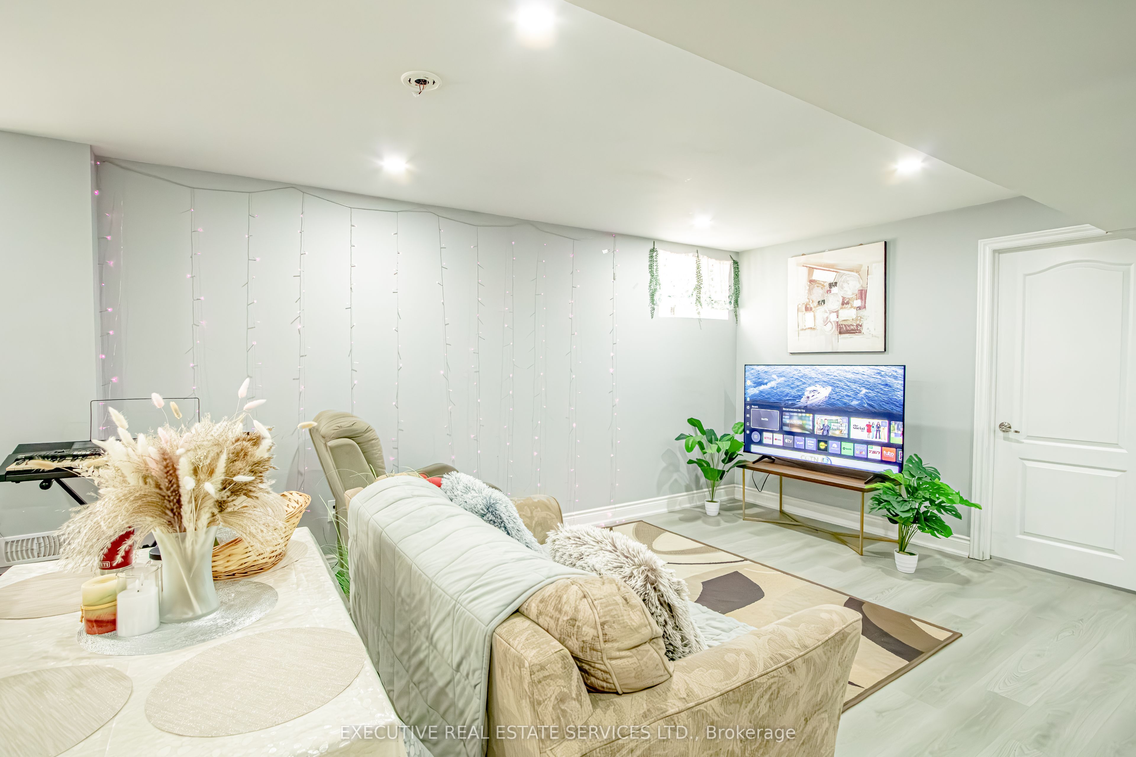 3264 Meadowgate Boulevard Property Photo 35
