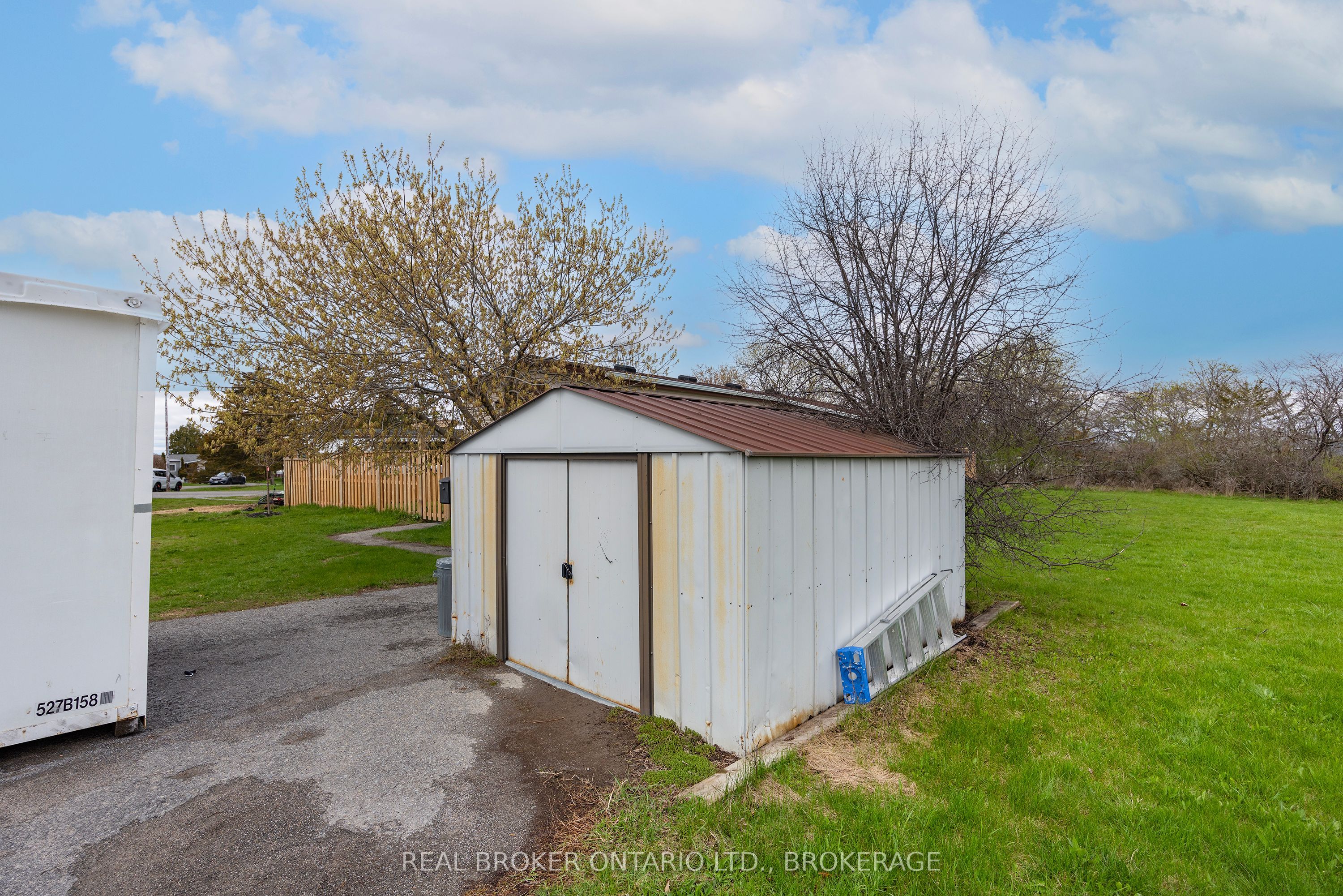 11 Hermes Drive Property Photo 27