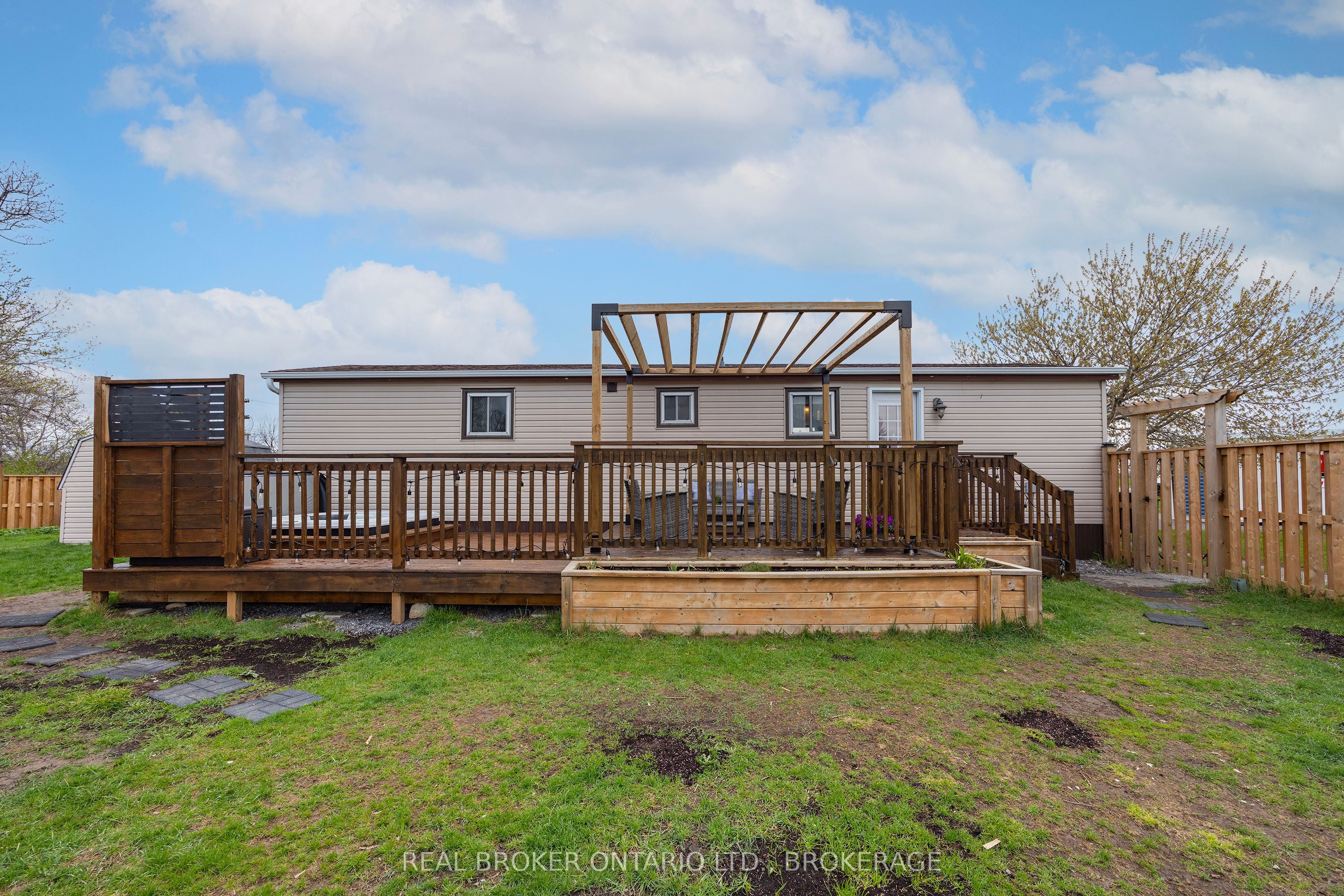11 Hermes Drive Property Photo 33