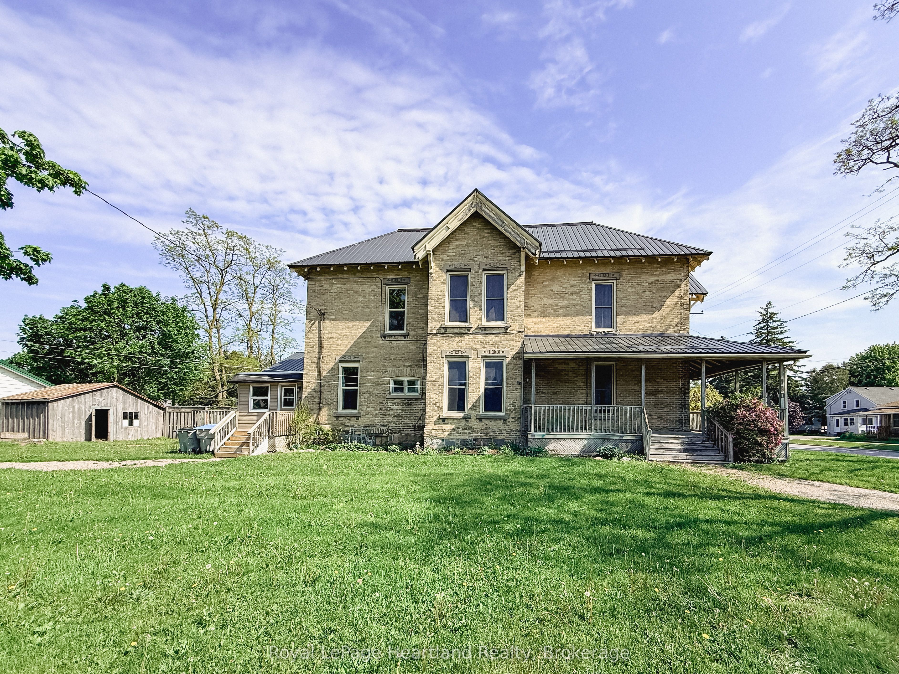 190 Albert Street Property Photo 1