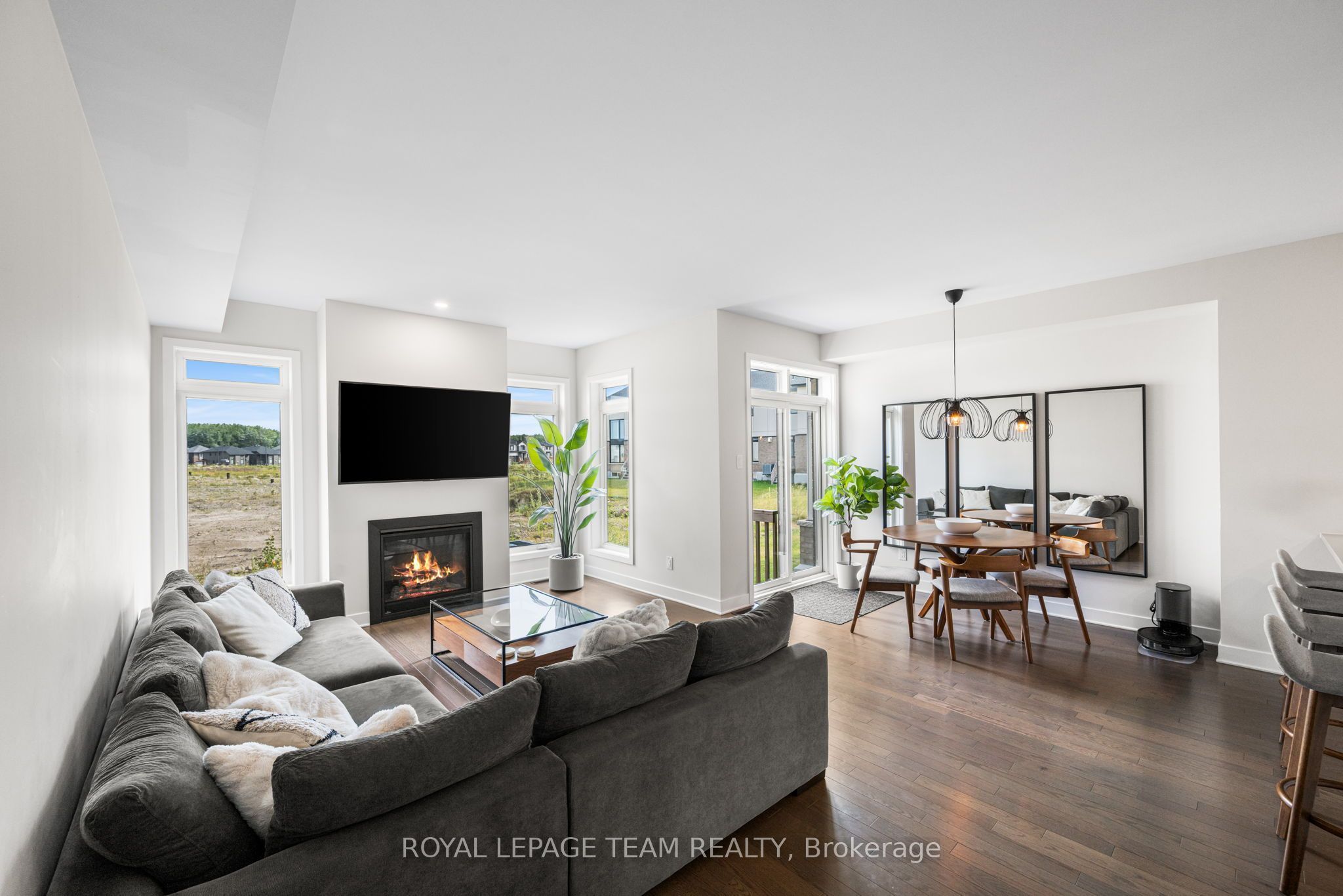 800 Solarium Avenue Property Photo 13