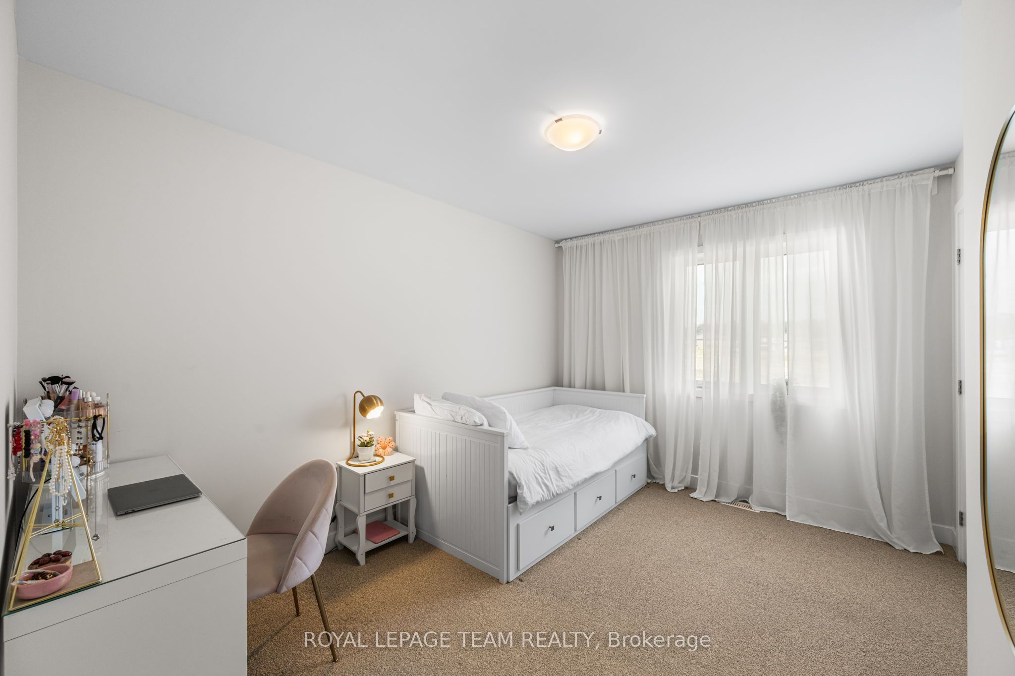 800 Solarium Avenue Property Photo 25