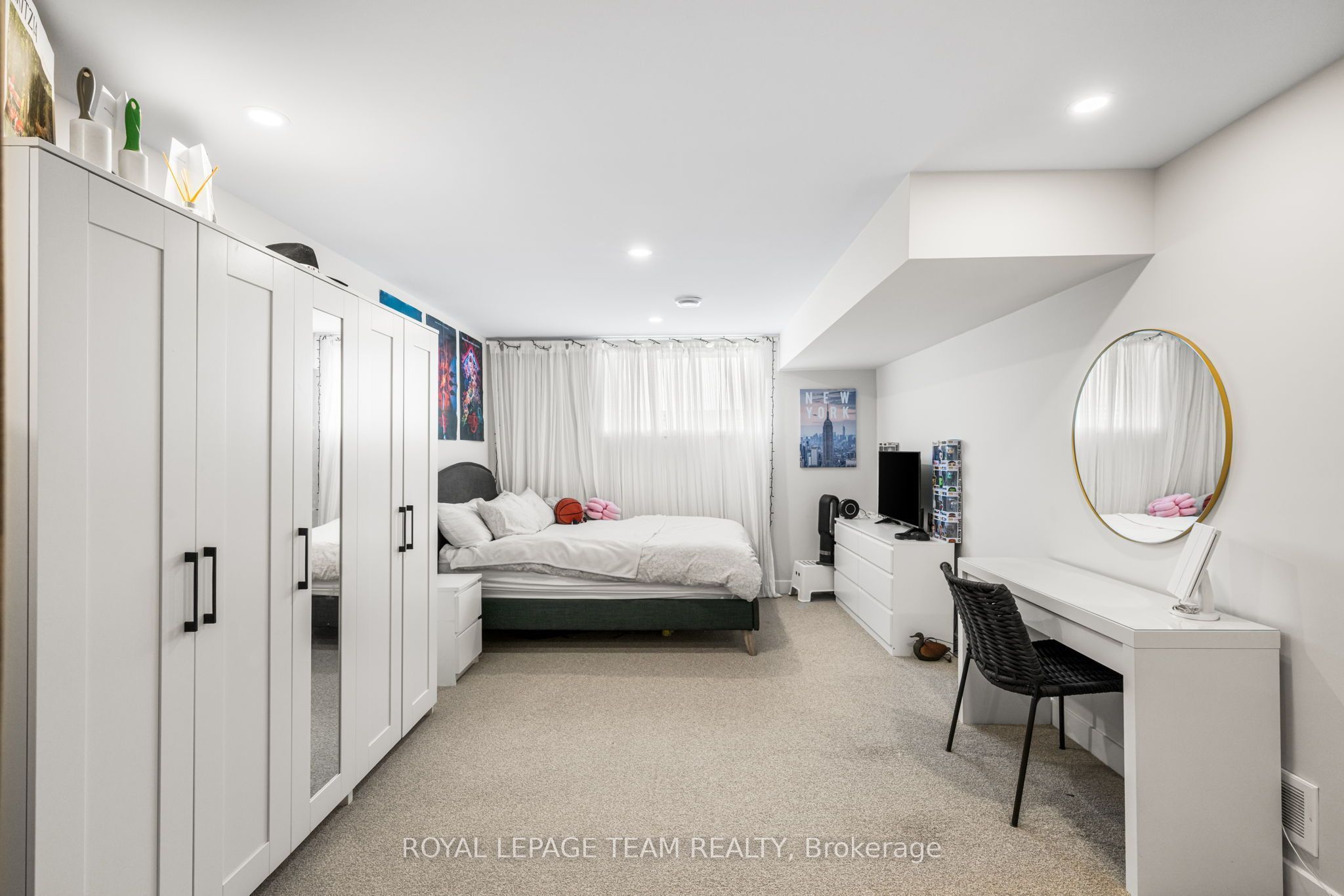 800 Solarium Avenue Property Photo 29