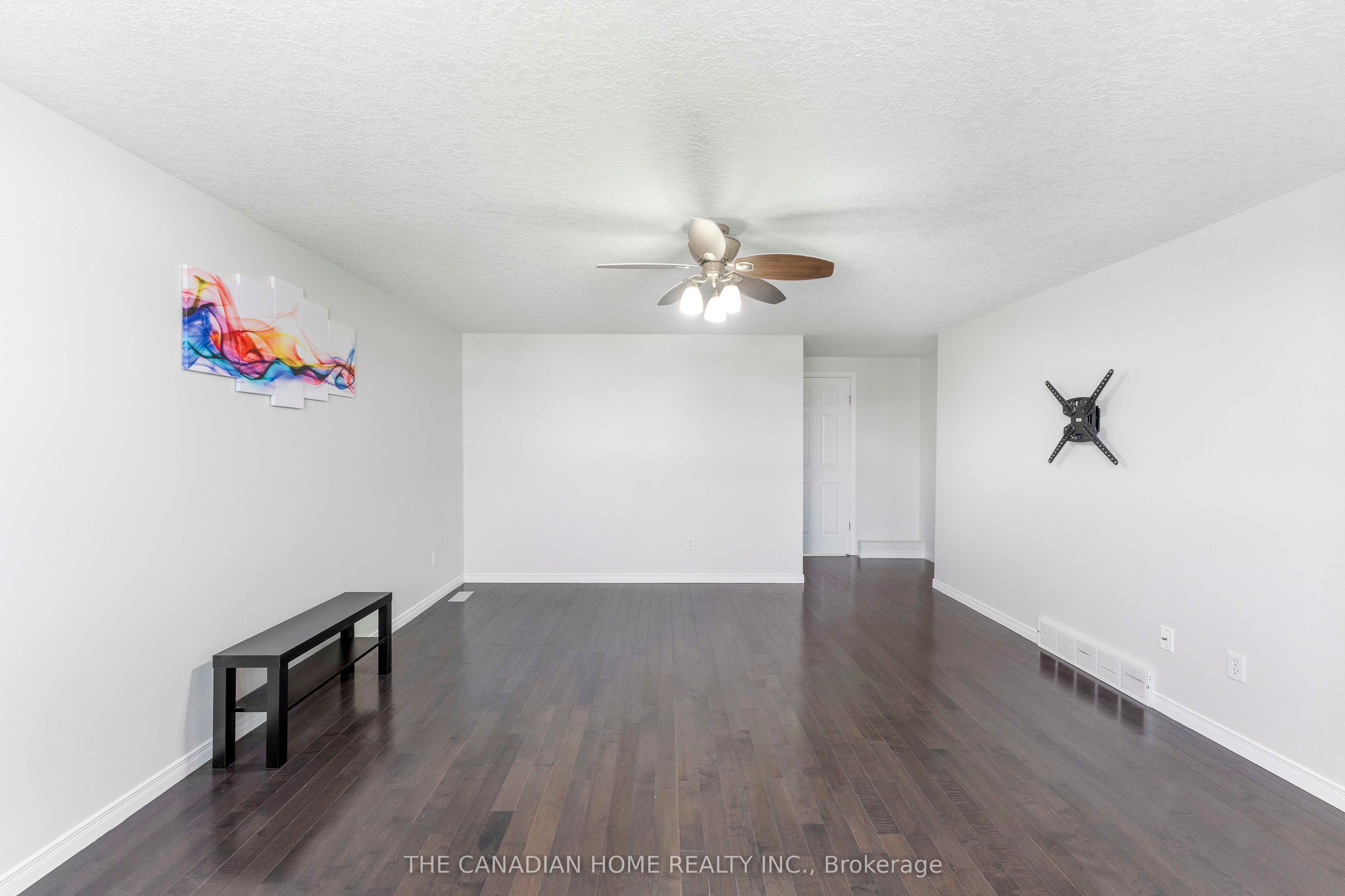 500 Robert Ferrie Drive Property Photo 11
