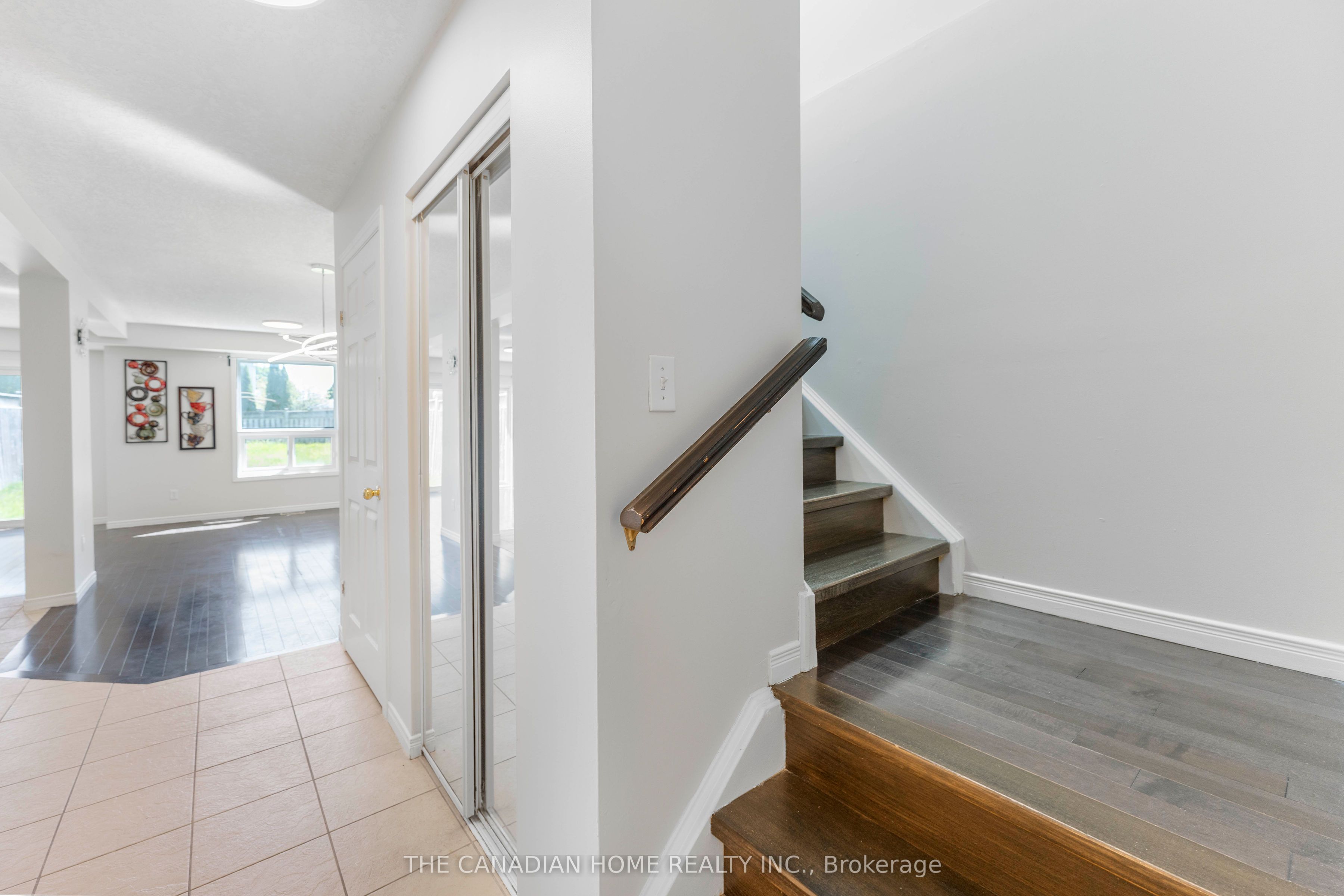 500 Robert Ferrie Drive Property Photo 31