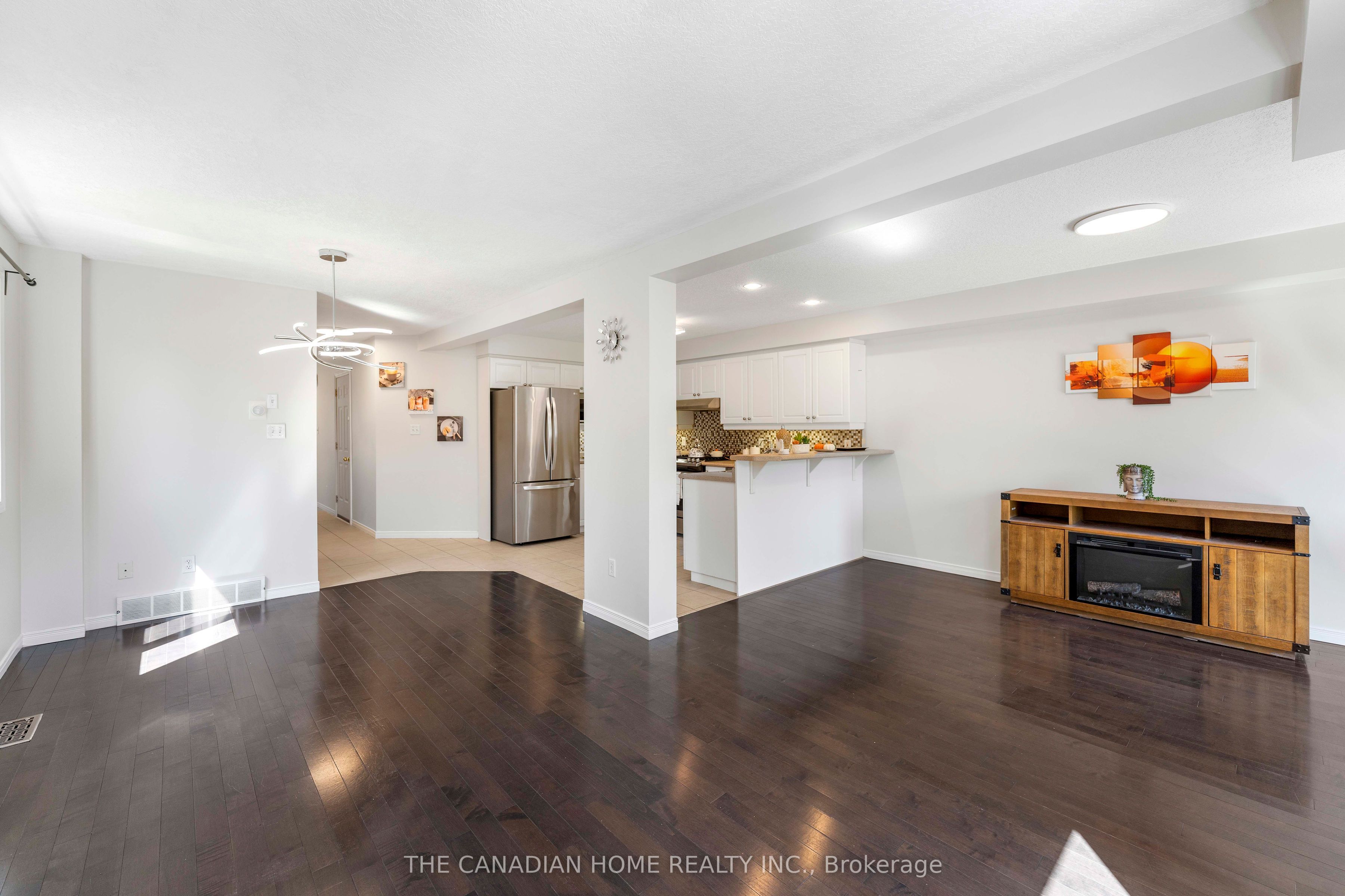 500 Robert Ferrie Drive Property Photo 38