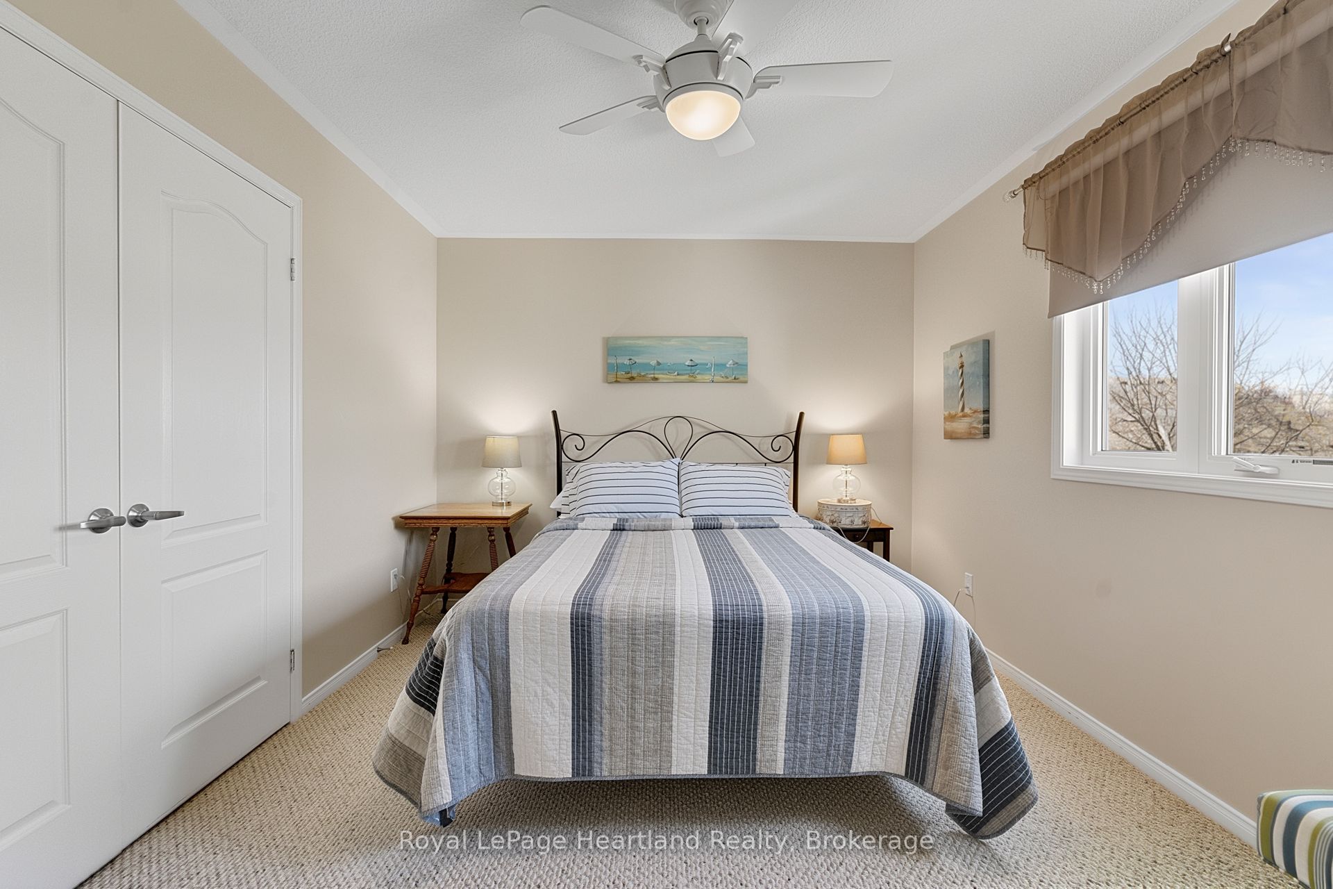 16 Macpherson Avenue Property Photo 35