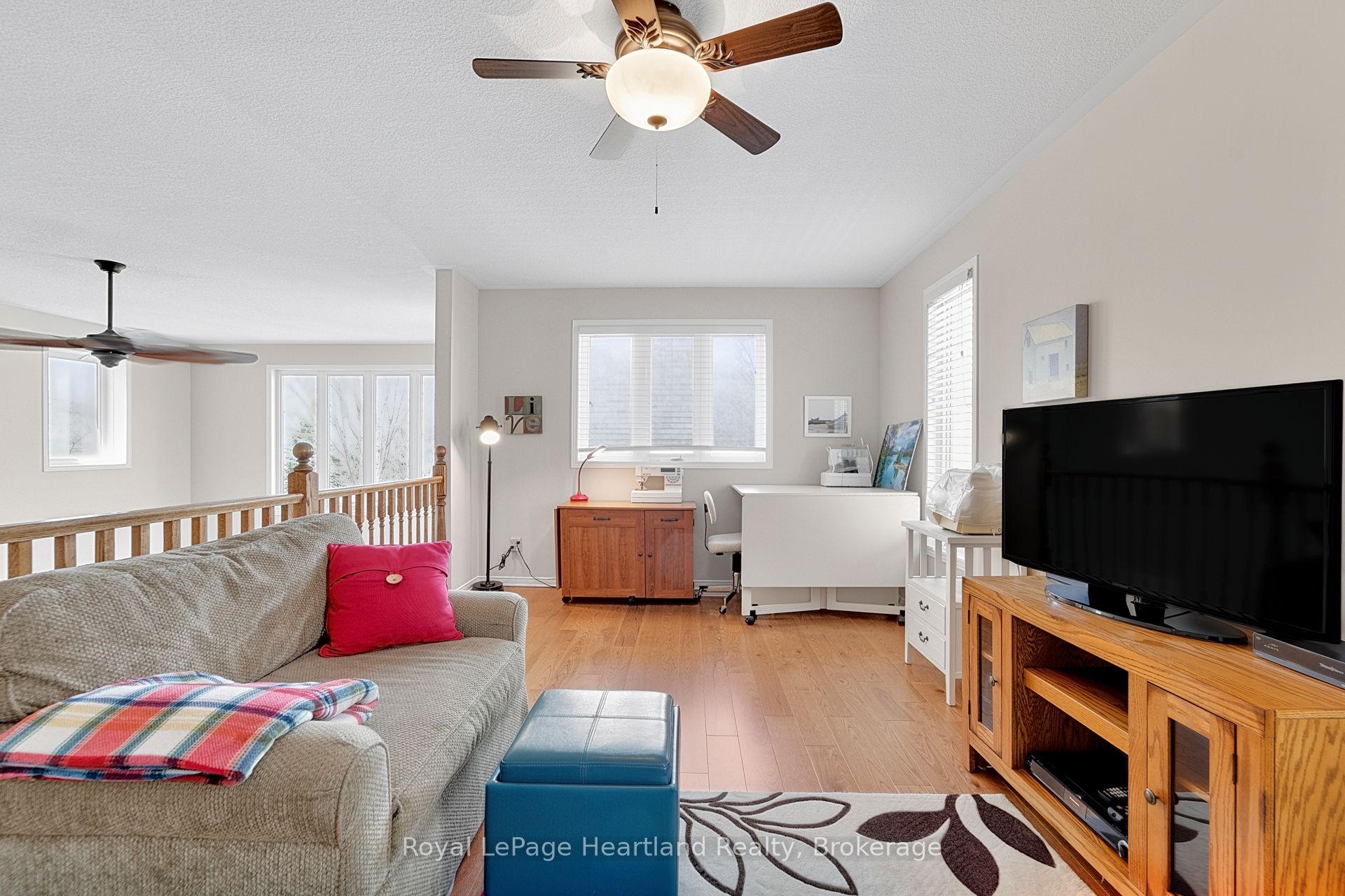 16 Macpherson Avenue Property Photo 38