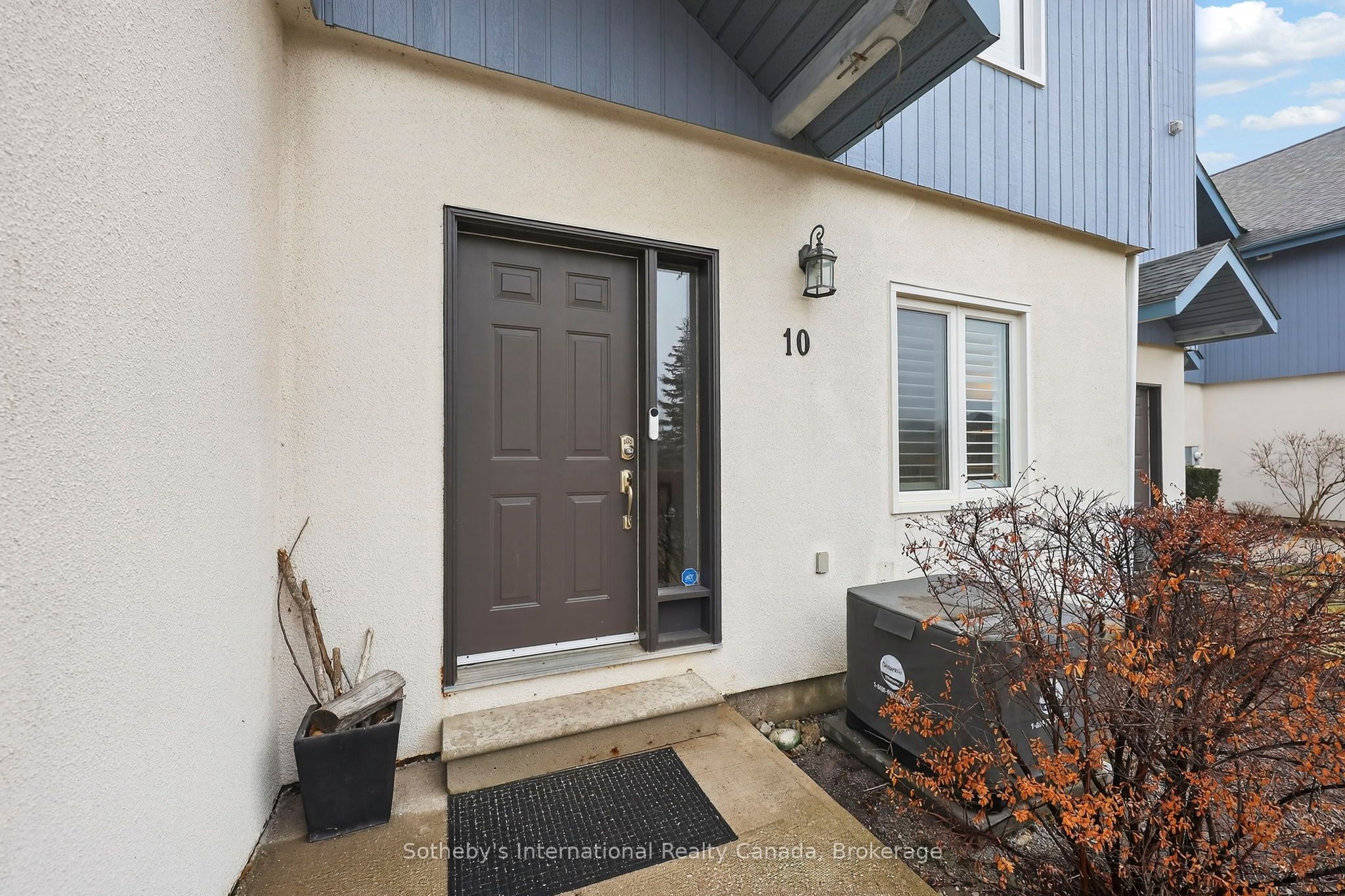 110 Kellie's Way 10 Property Photo 4