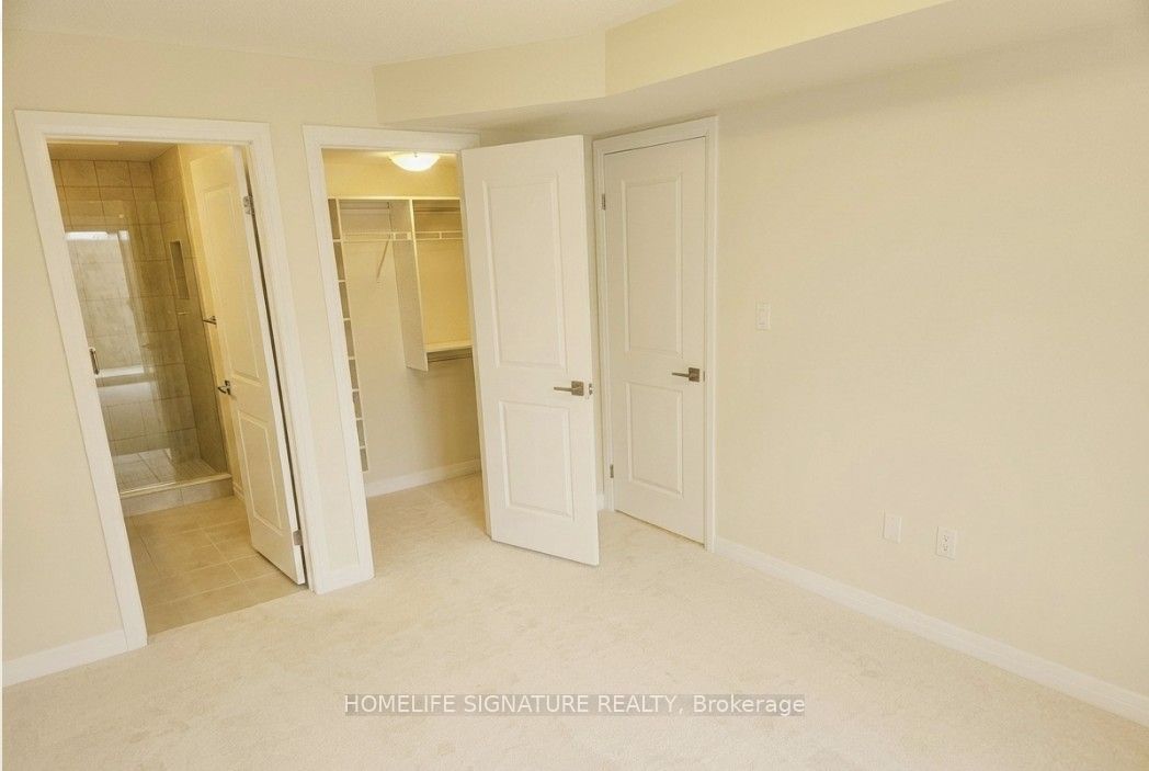 16 Urbane Boulevard Property Photo 17