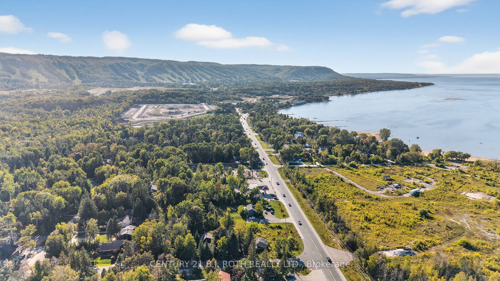 209846 26 Highway Property Photo 35