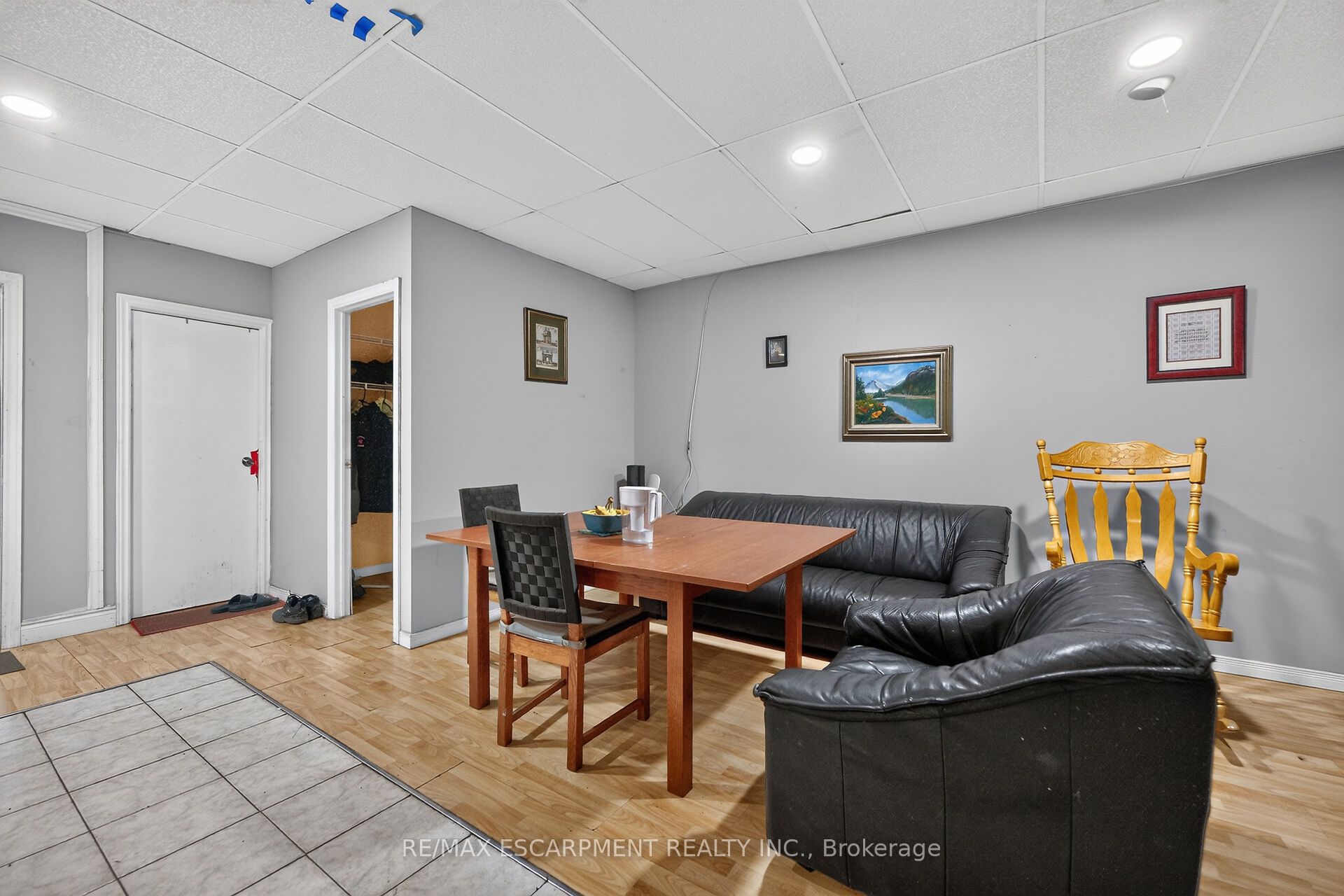 1292 Barton Street E Property Photo 24