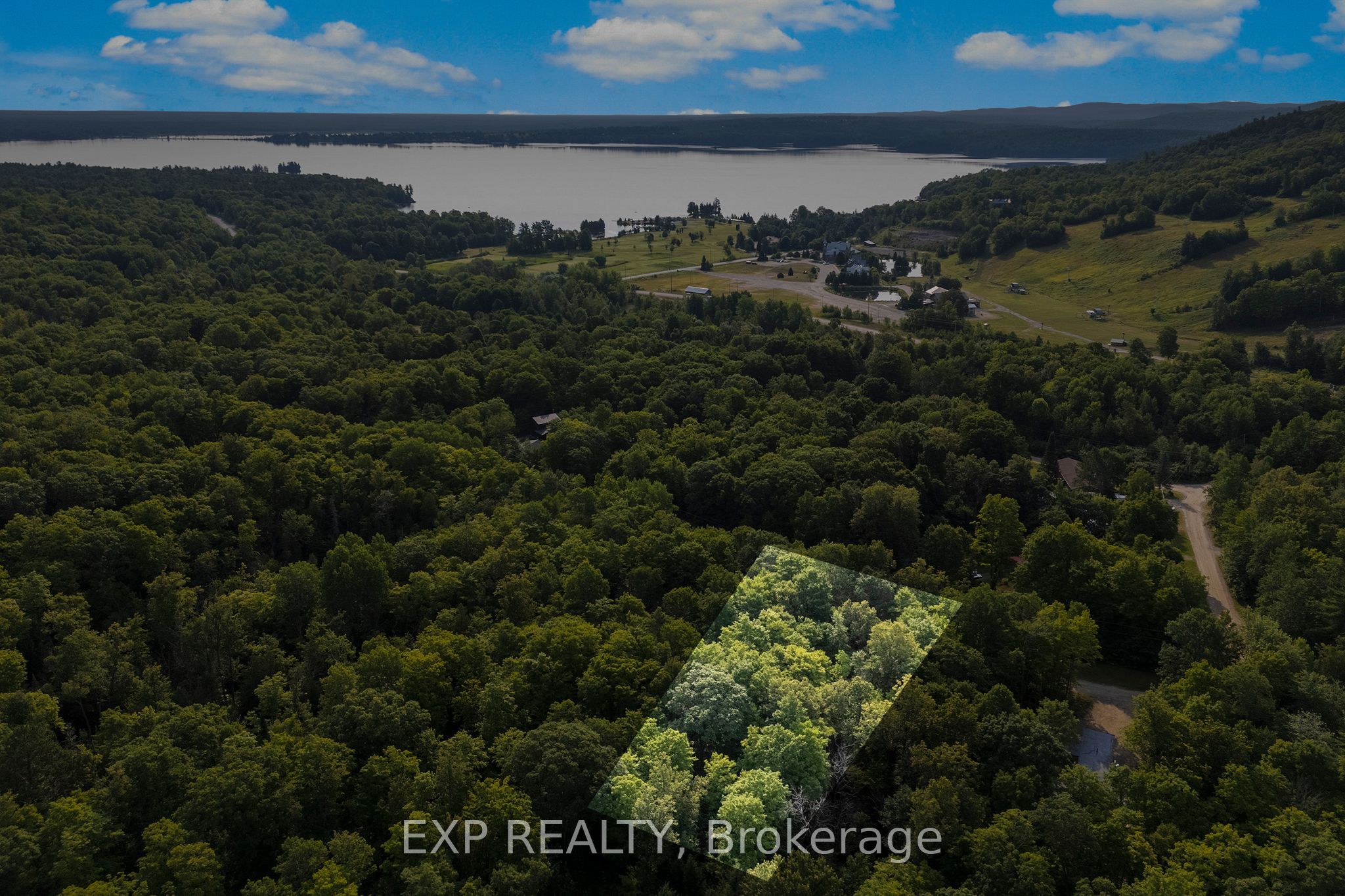001 Crestview Drive Property Photo 1
