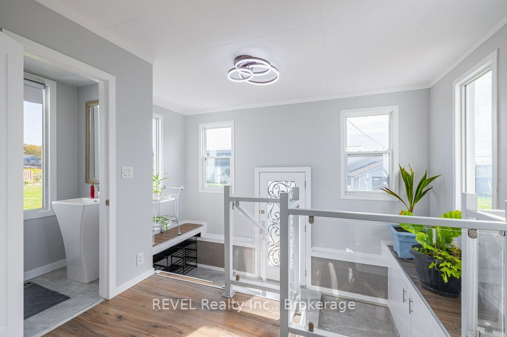 165 East West Line Property Photo 26