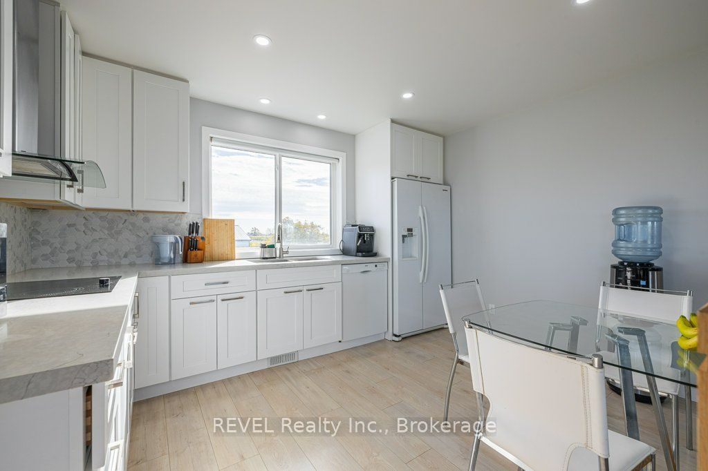 165 East West Line Property Photo 35