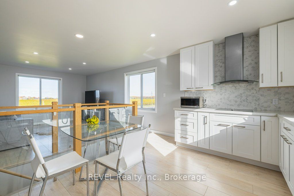 165 East West Line Property Photo 37