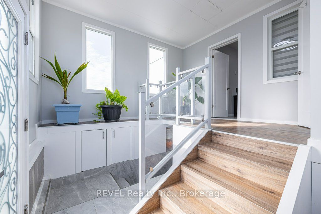 165 East West Line Property Photo 27