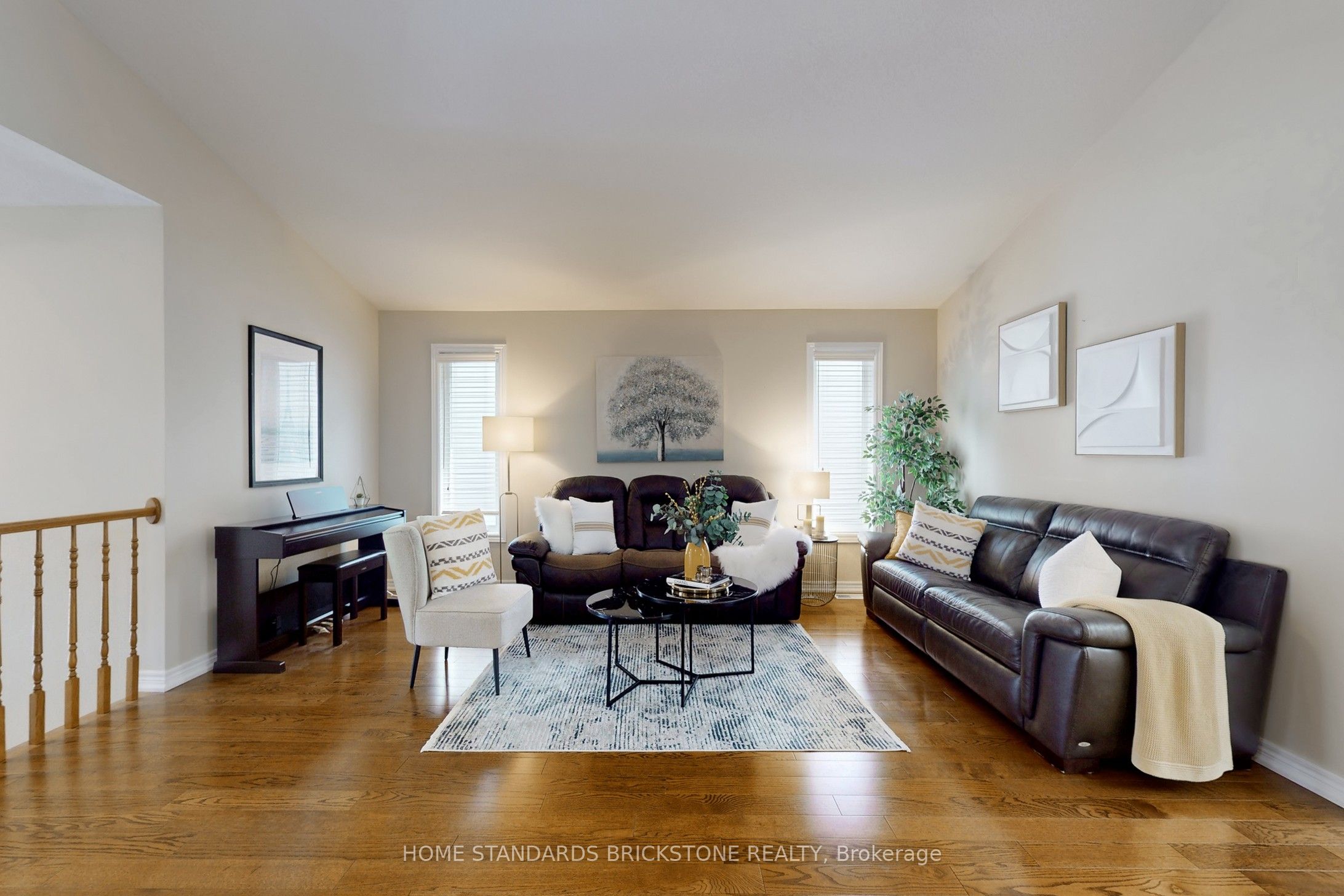 412 Autumn Crescent Property Photo 5