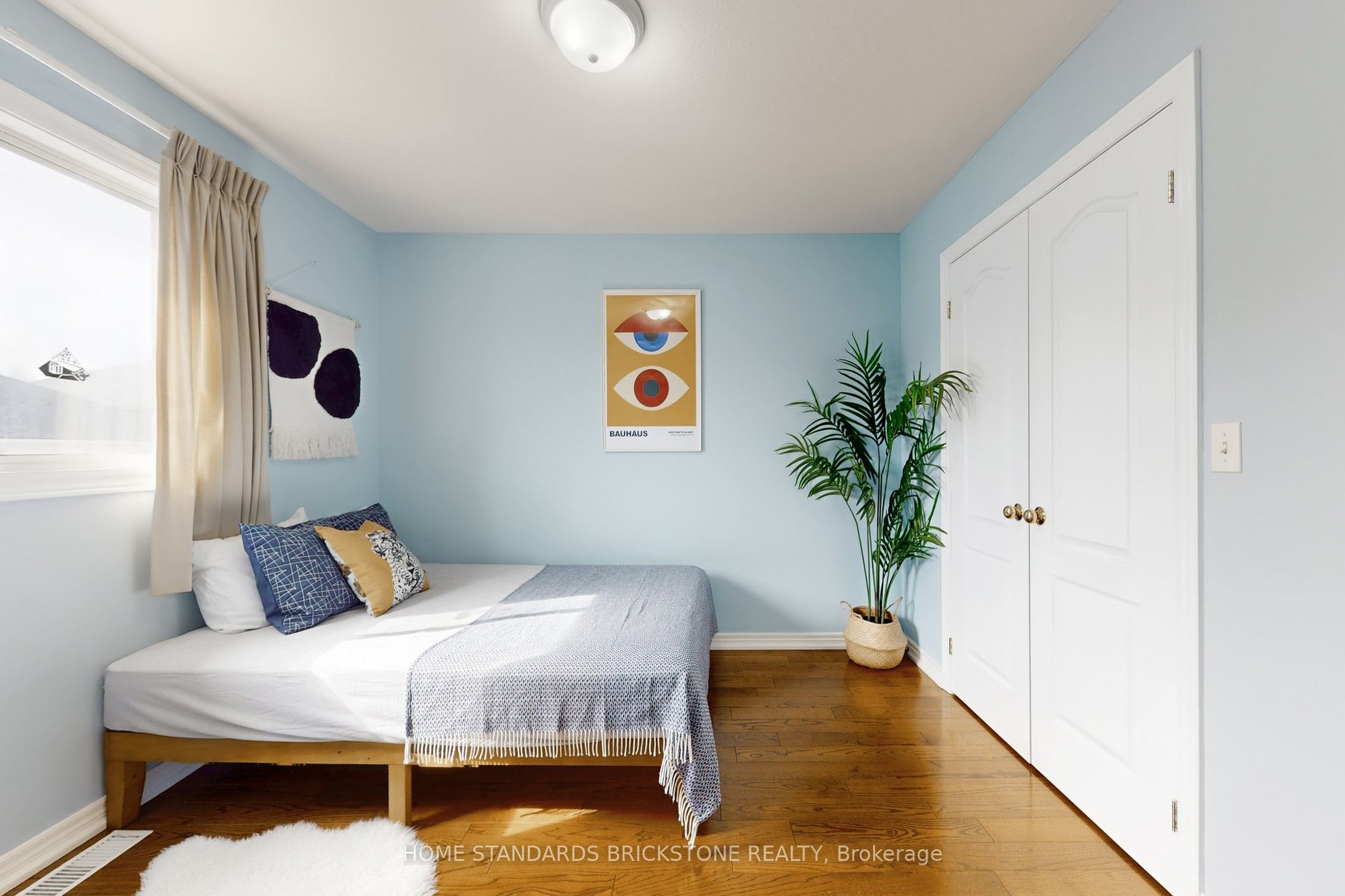 412 Autumn Crescent Property Photo 17
