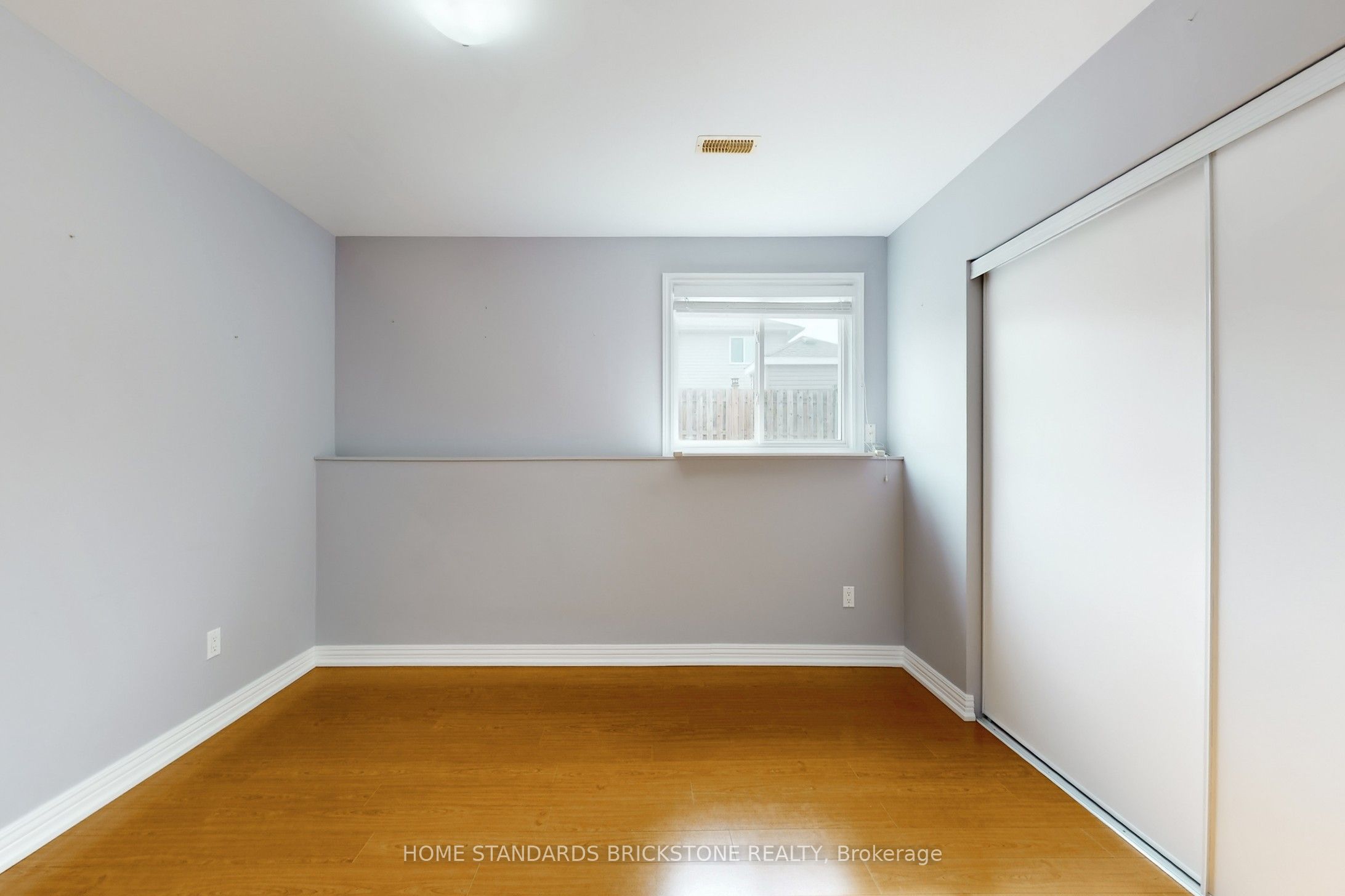 412 Autumn Crescent Property Photo 35