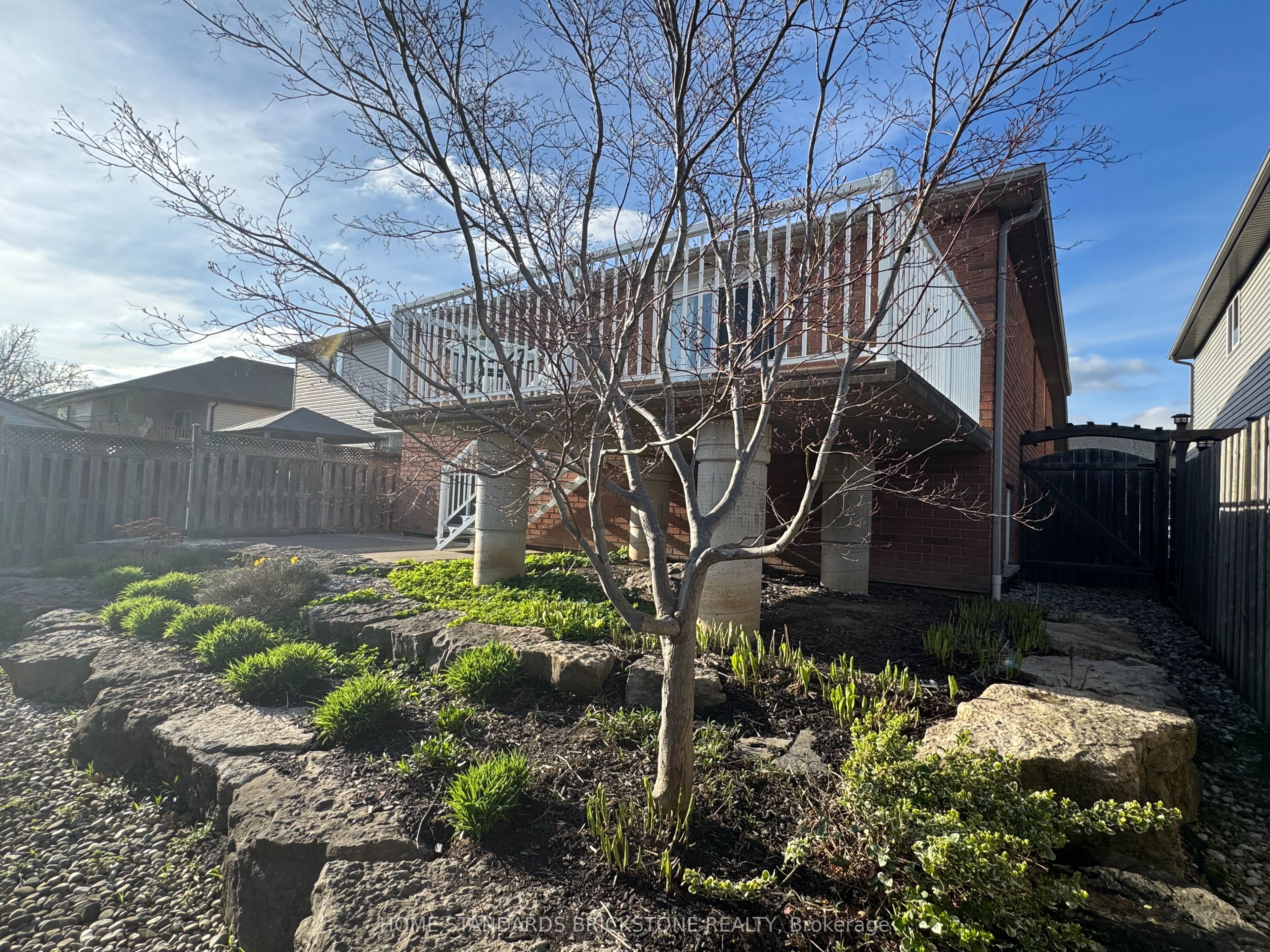 412 Autumn Crescent Property Photo 43