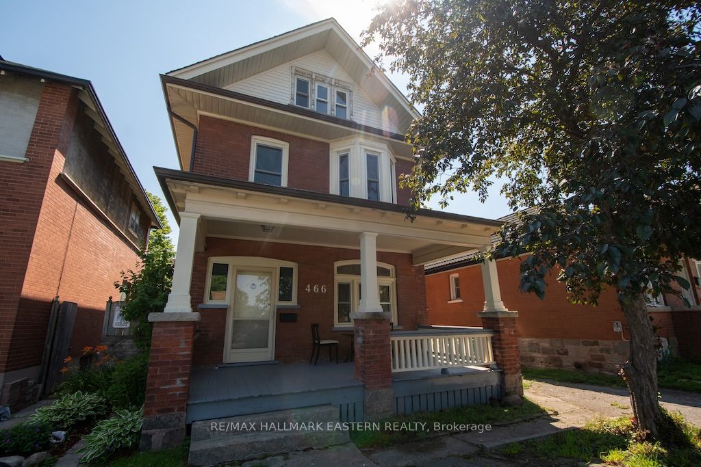 466 Rubidge Street Property Photo 1
