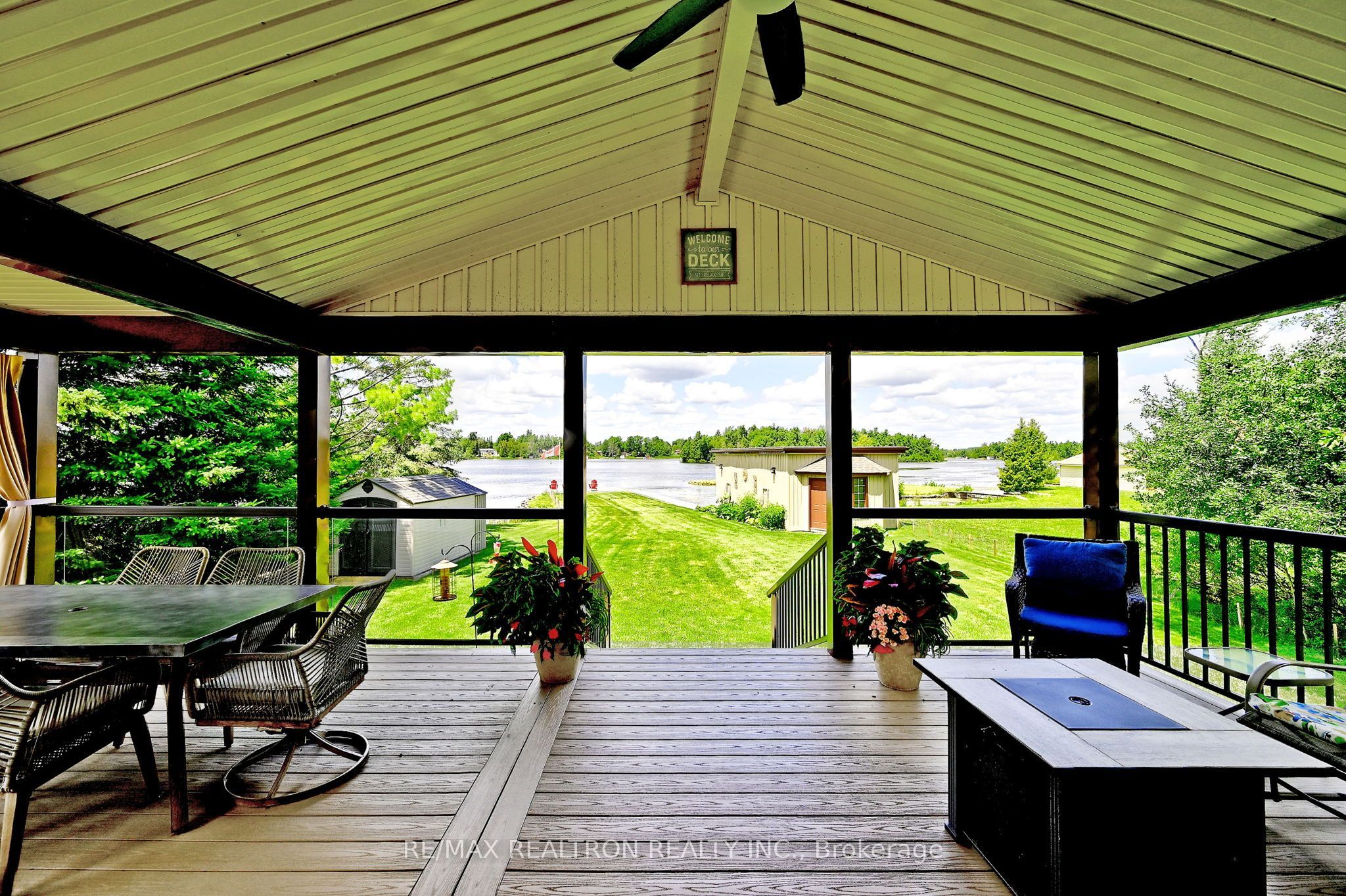 53 Robinson Avenue Property Photo 35