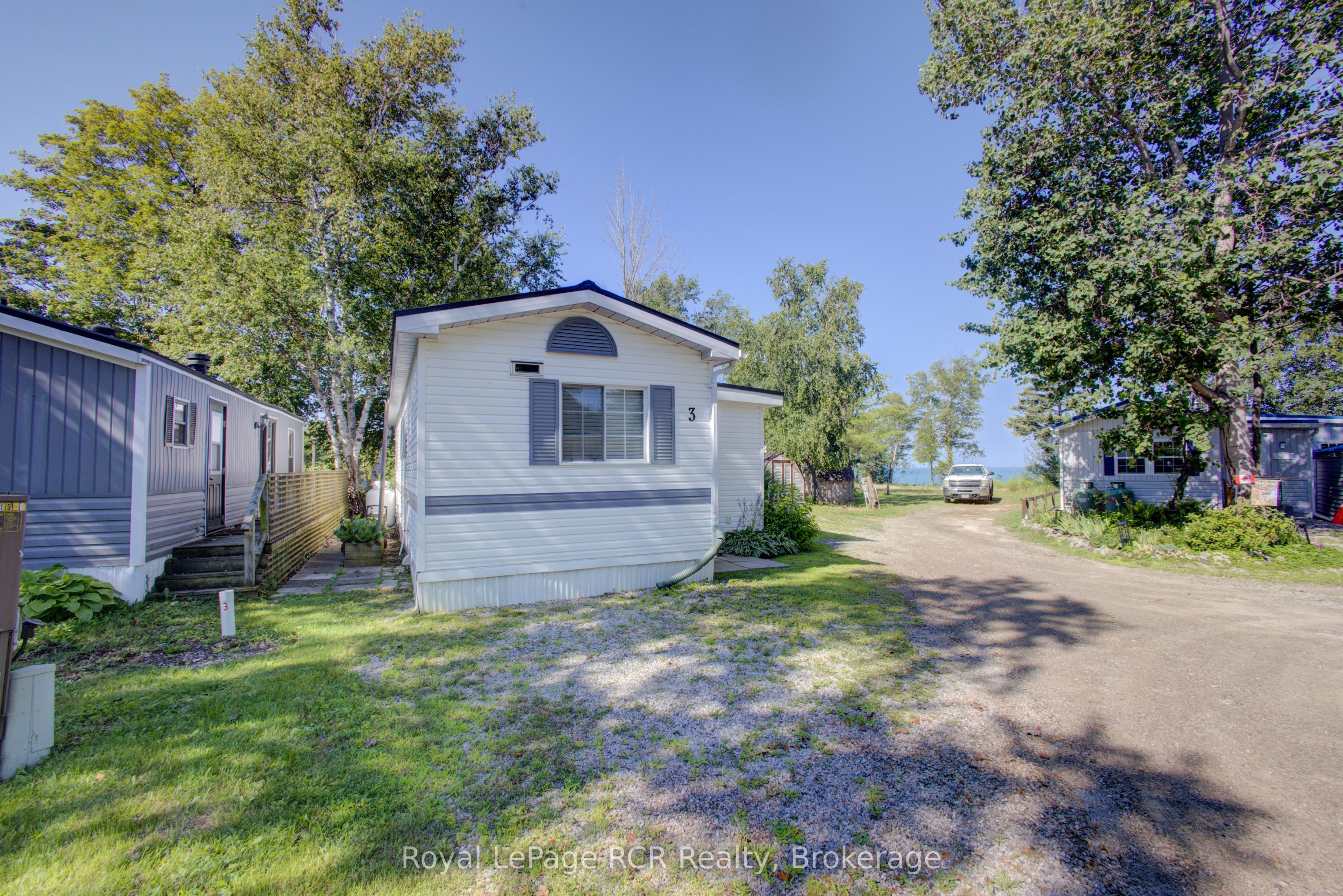 79681 Bluewater Hwy 21 3 Maple St Property Photo 1
