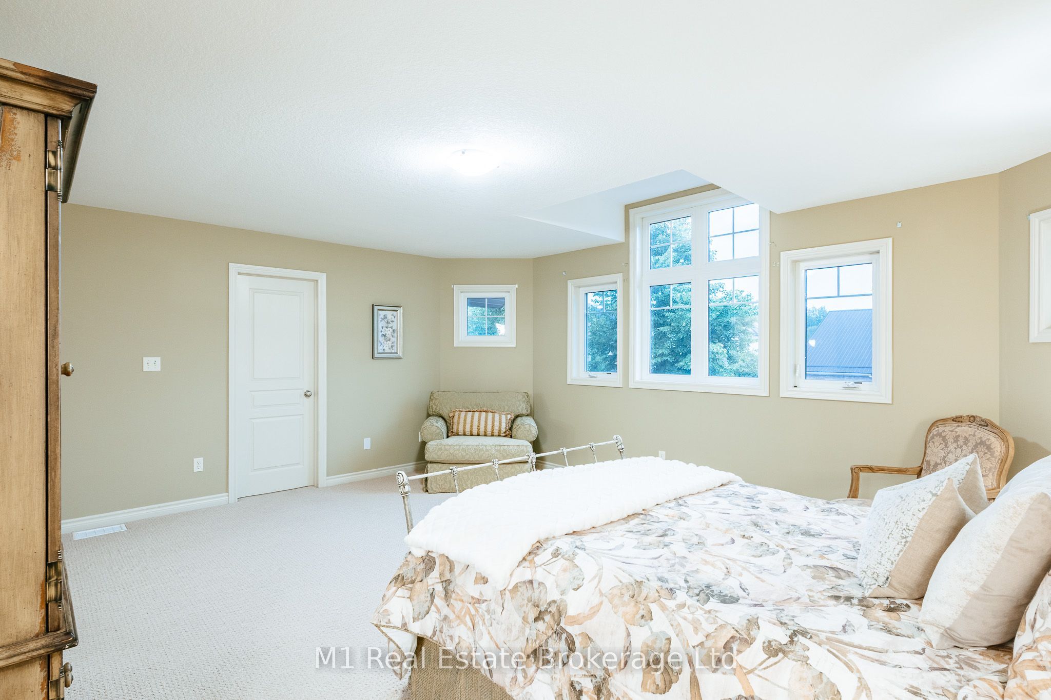 82 Vaughan Street Property Photo 25