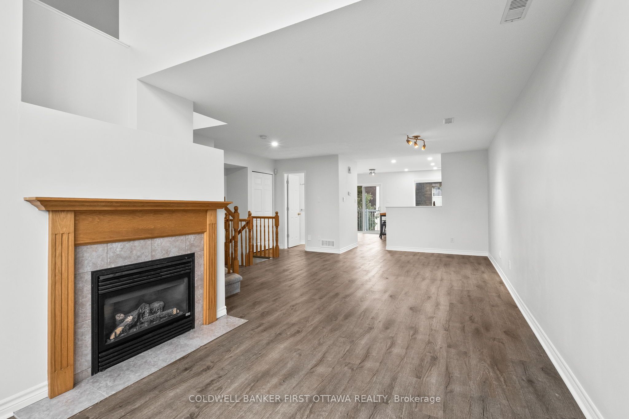 366 Wiffen Private Property Photo 8