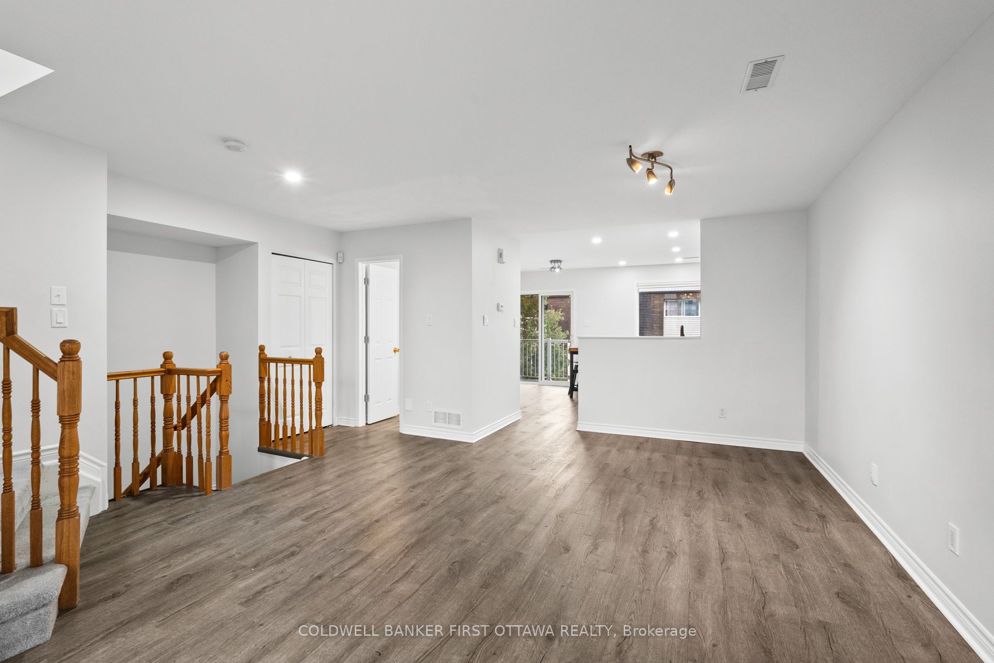 366 Wiffen Private Property Photo 9