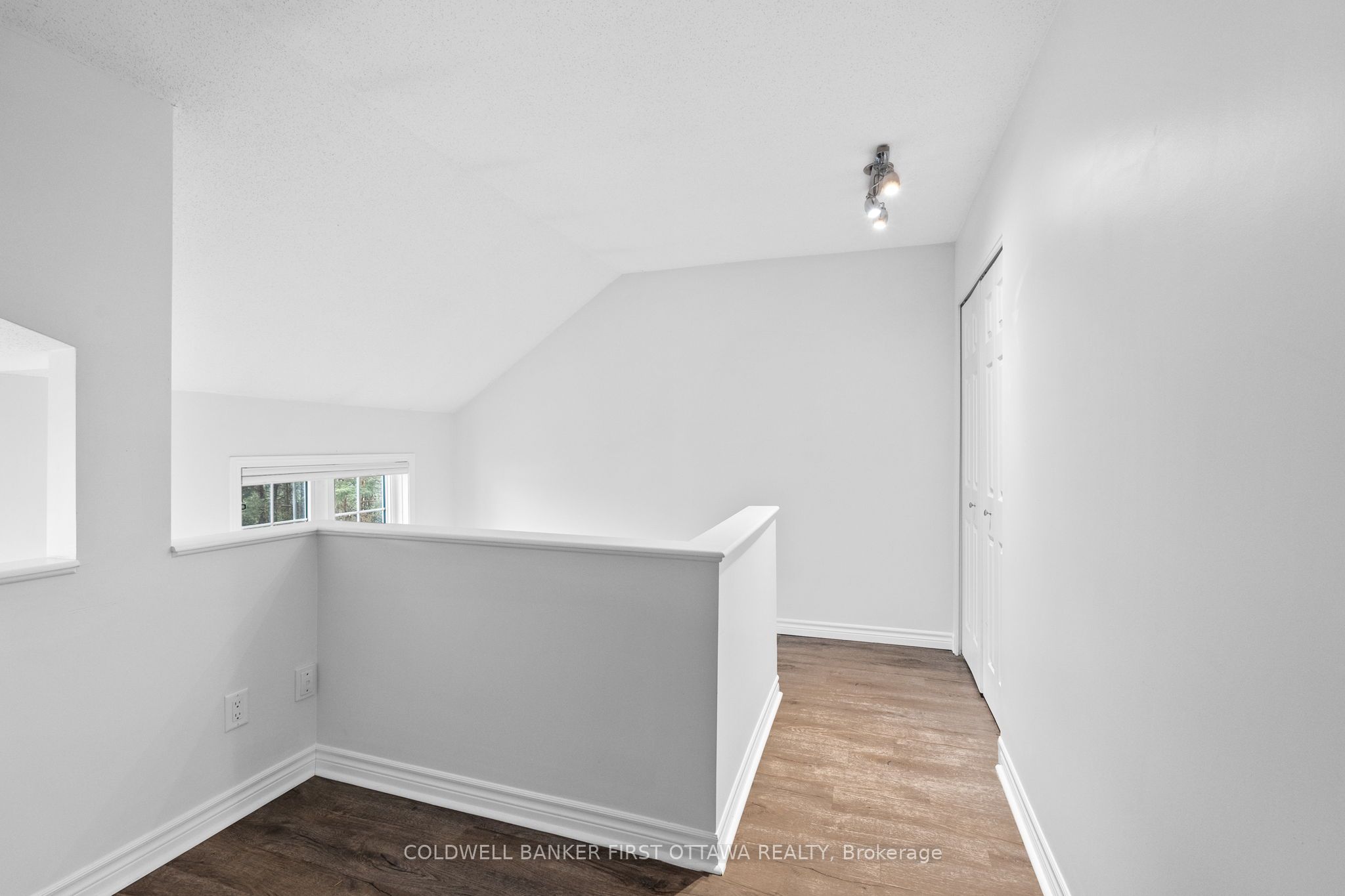 366 Wiffen Private Property Photo 23