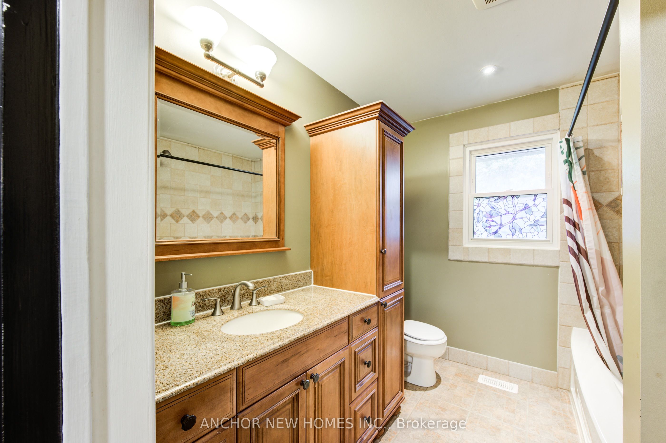 403137 Robinson Road Property Photo 7