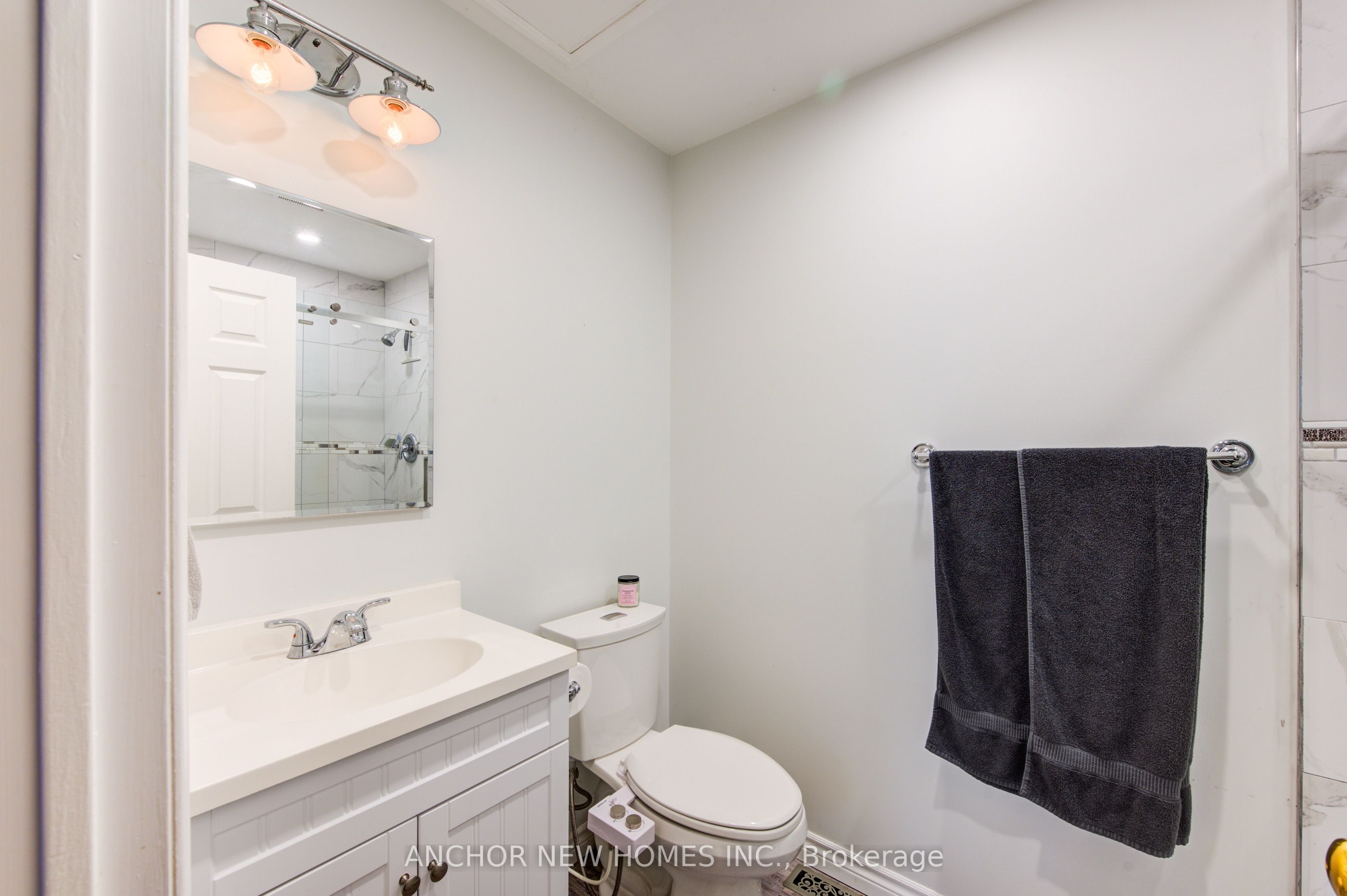 403137 Robinson Road Property Photo 13